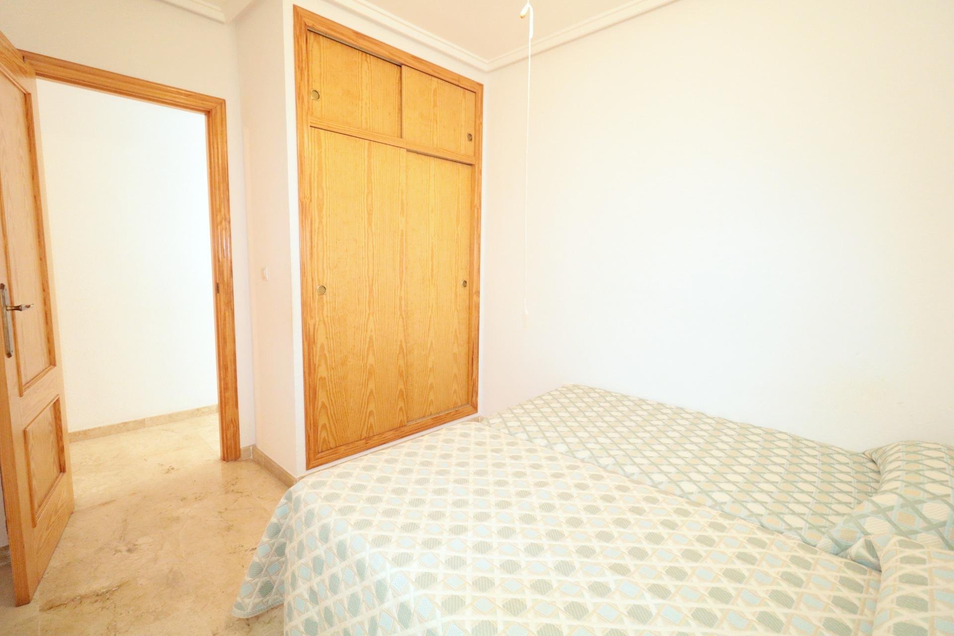 Segunda mano - Apartamento -
Torrevieja - Playa del Cura