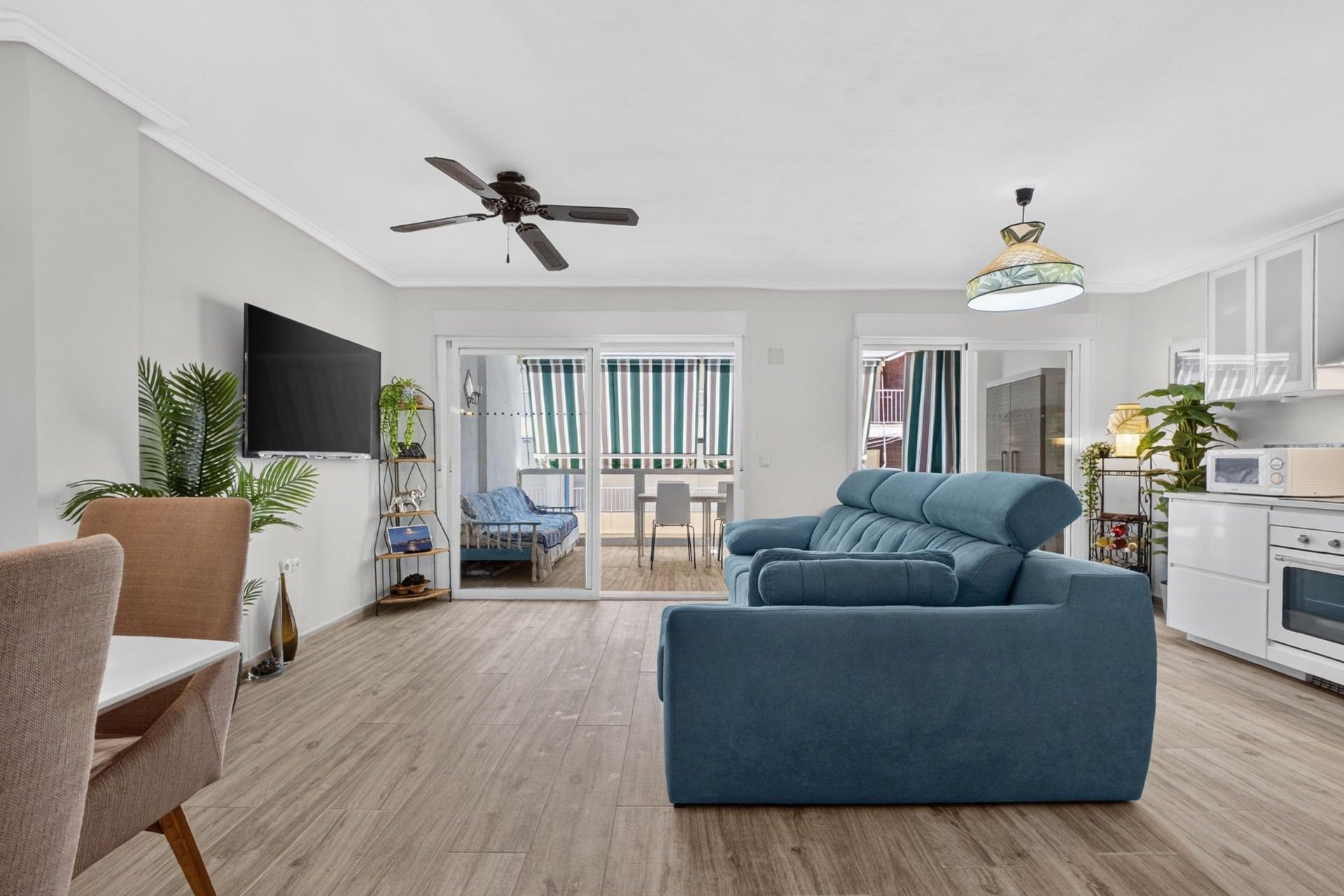 Segunda mano - Apartamento -
Torrevieja - Playa del Cura