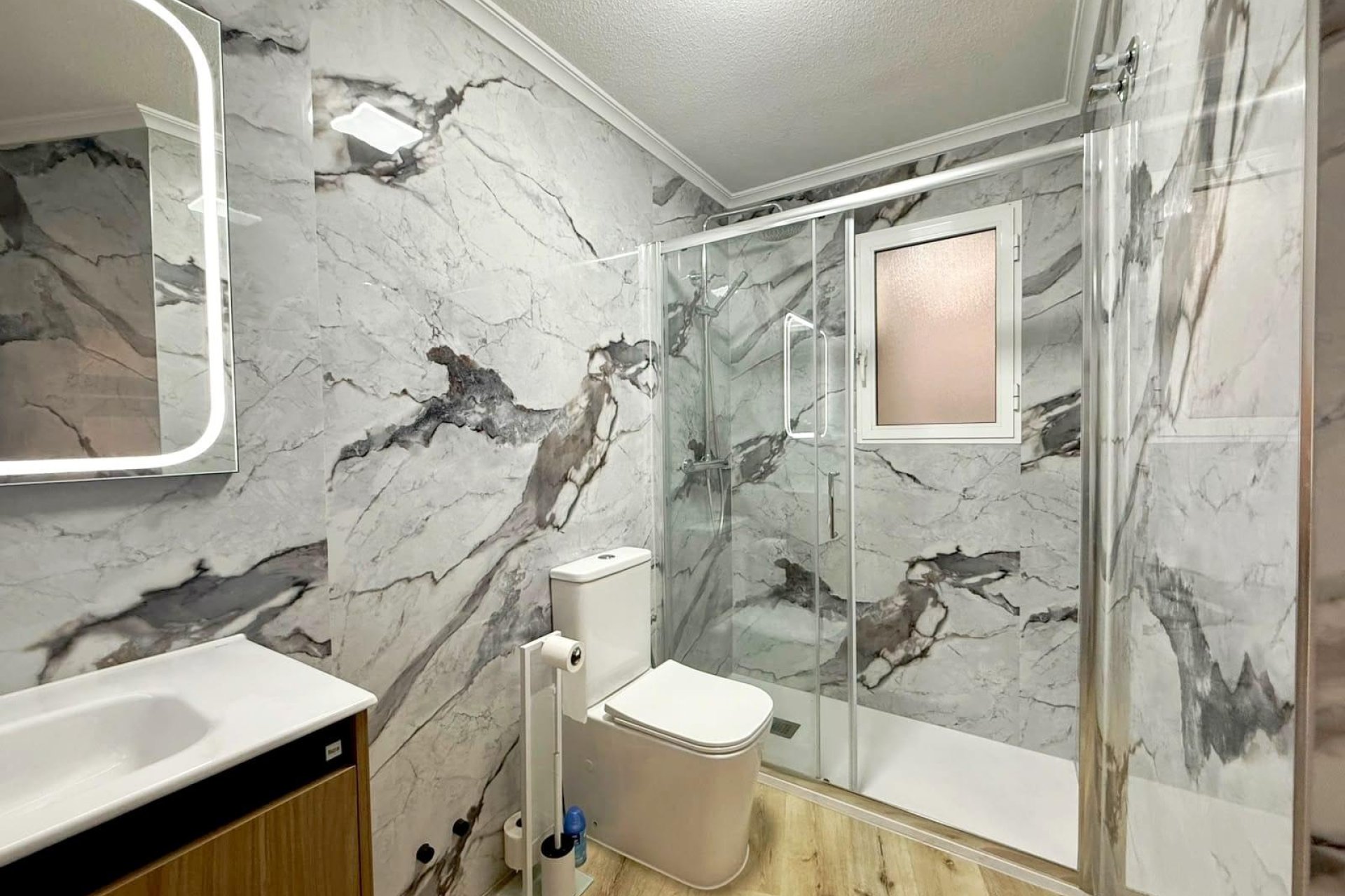 Segunda mano - Apartamento -
Torrevieja - Playa del Cura