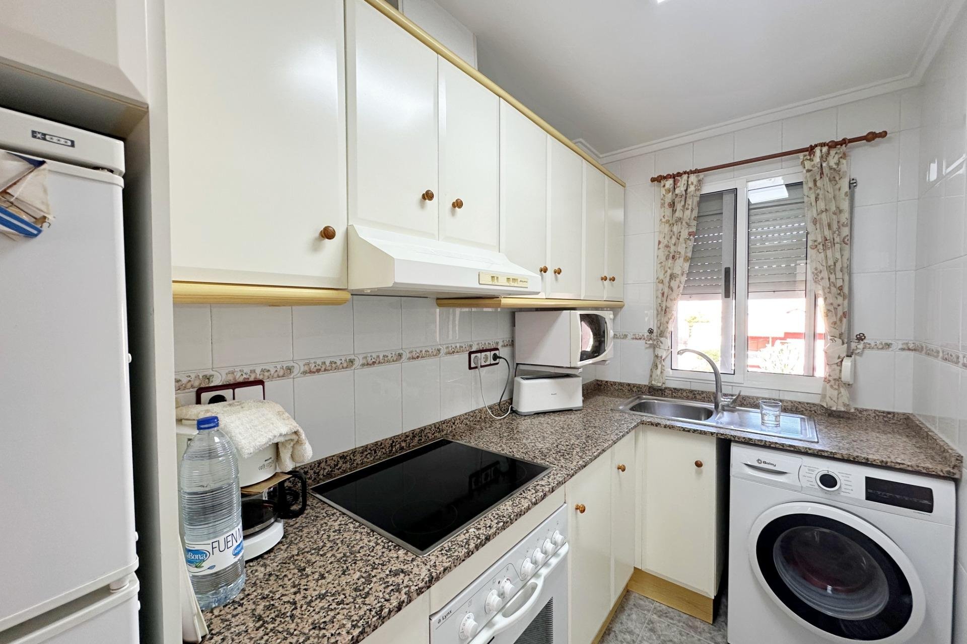 Segunda mano - Apartamento -
Torrevieja - Playa del Cura