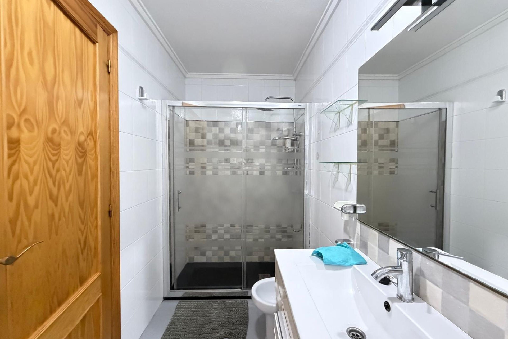 Segunda mano - Apartamento -
Torrevieja - Playa del Cura