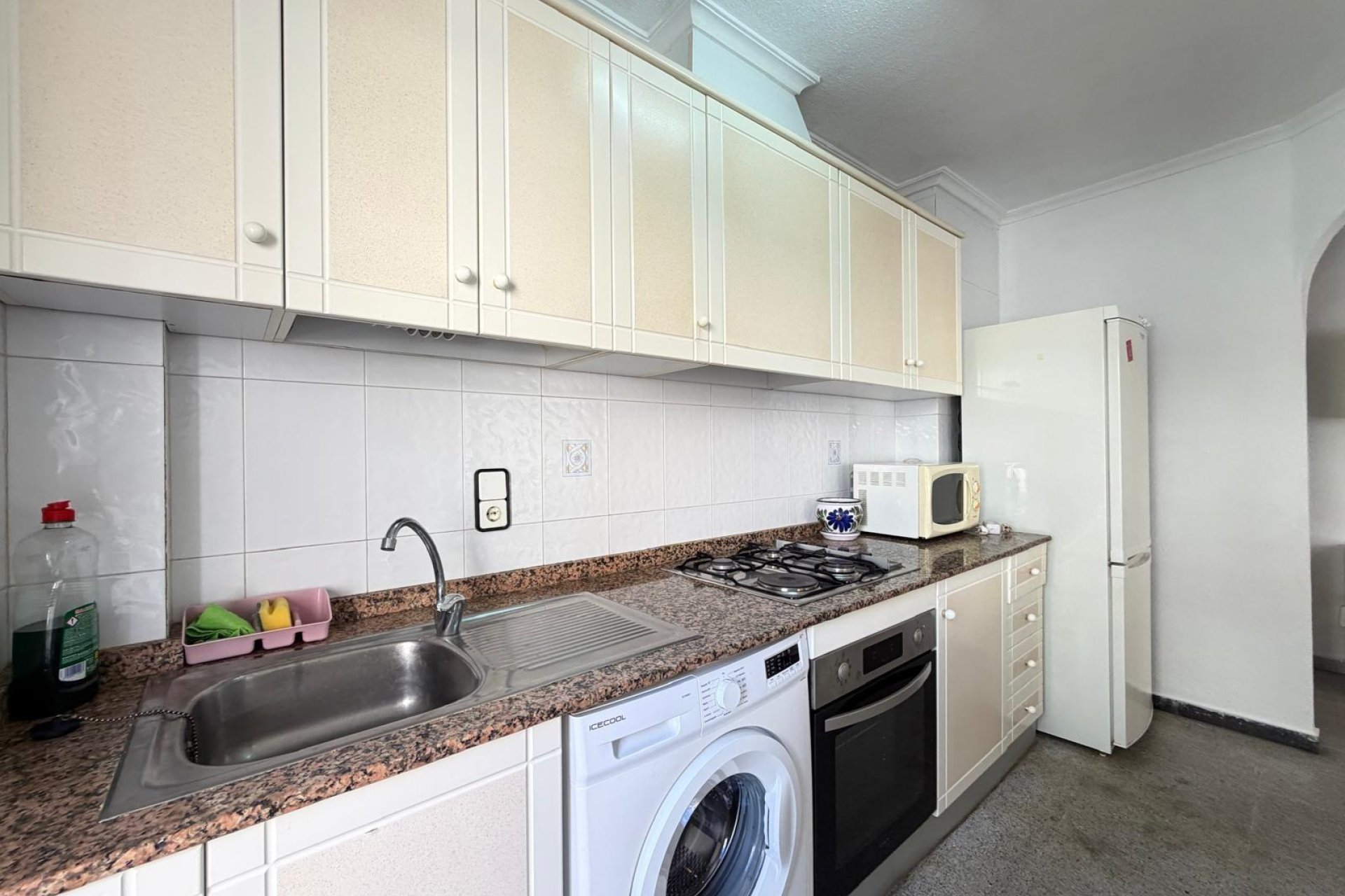 Segunda mano - Apartamento -
Torrevieja - Playa del Cura