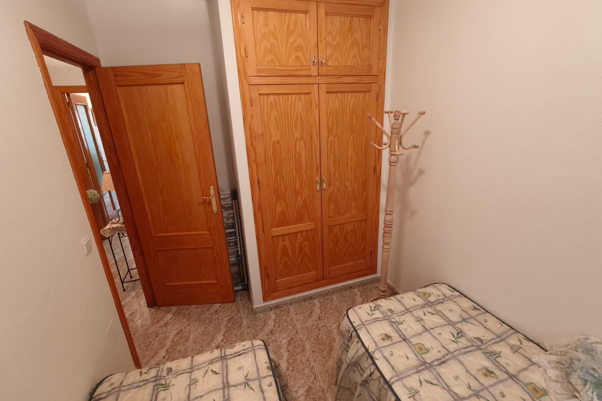Segunda mano - Apartamento -
Torrevieja - Playa del Cura