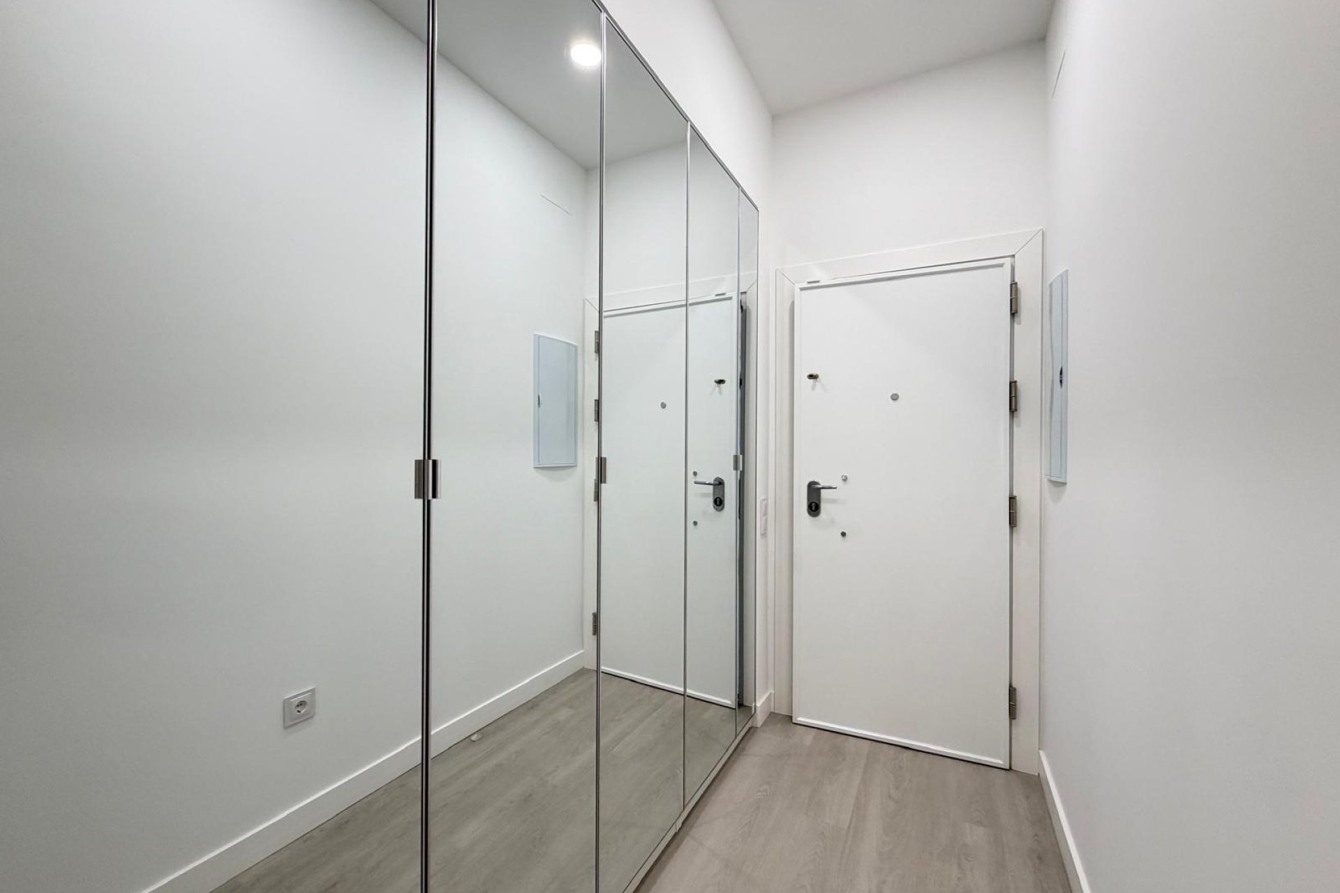 Segunda mano - Apartamento -
Torrevieja - Playa del Cura
