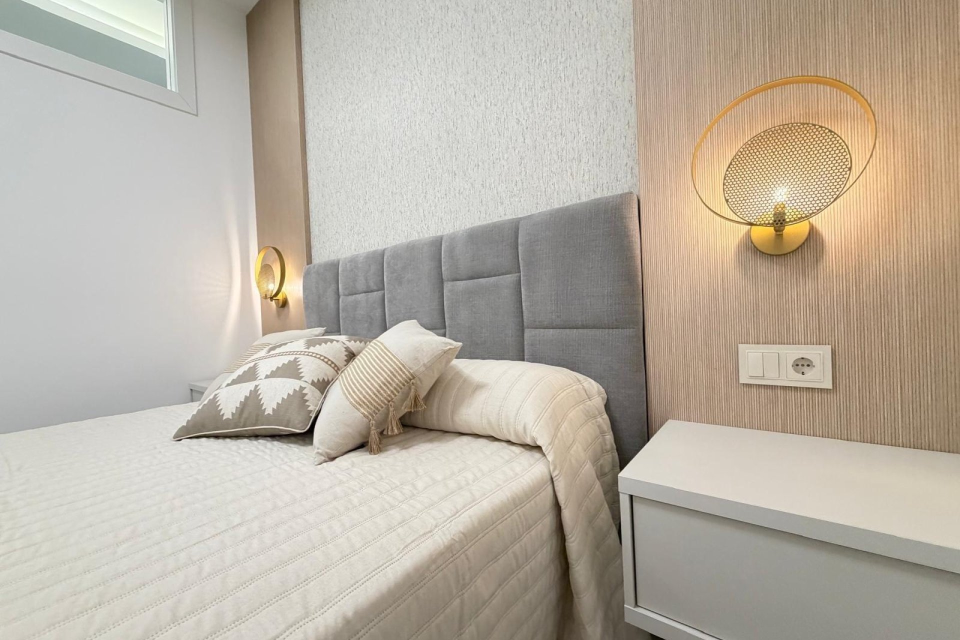 Segunda mano - Apartamento -
Torrevieja - Playa del Cura