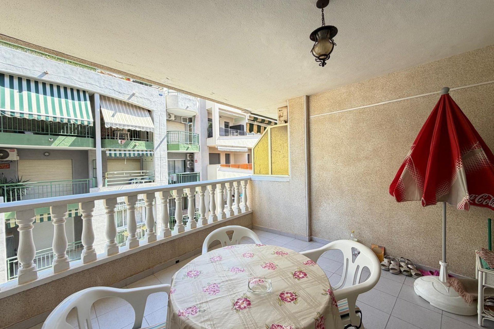 Segunda mano - Apartamento -
Torrevieja - Playa del Cura