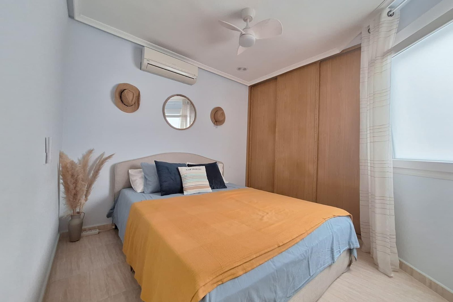 Segunda mano - Apartamento -
Torrevieja - Playa del Cura