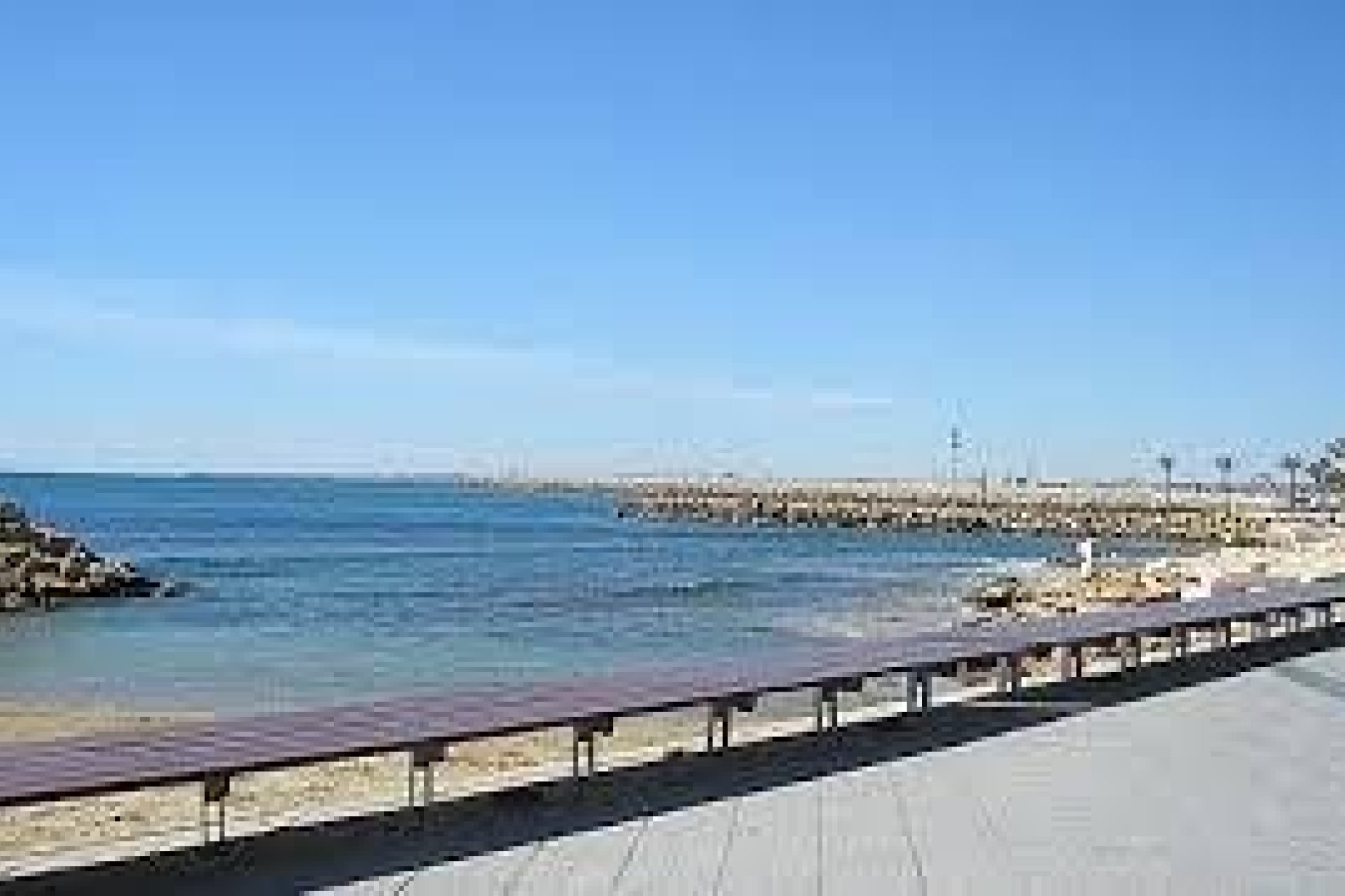 Segunda mano - Apartamento -
Torrevieja - Playa del Cura