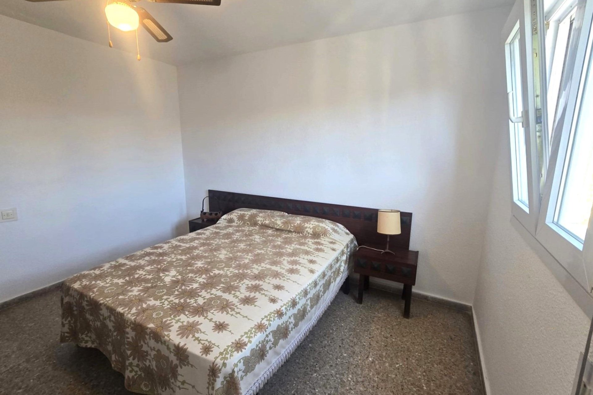 Segunda mano - Apartamento -
Torrevieja - Puerto Deportivo Marina Salinas