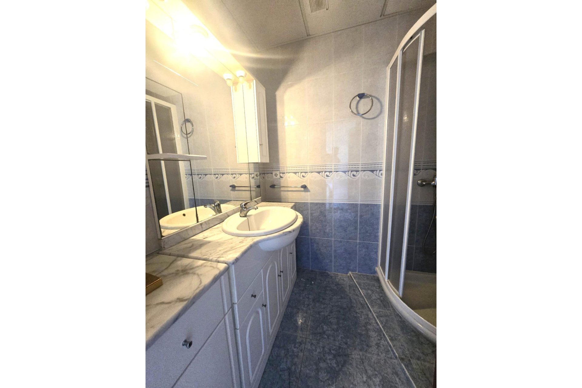 Segunda mano - Apartamento -
Torrevieja - Puerto Deportivo Marina Salinas