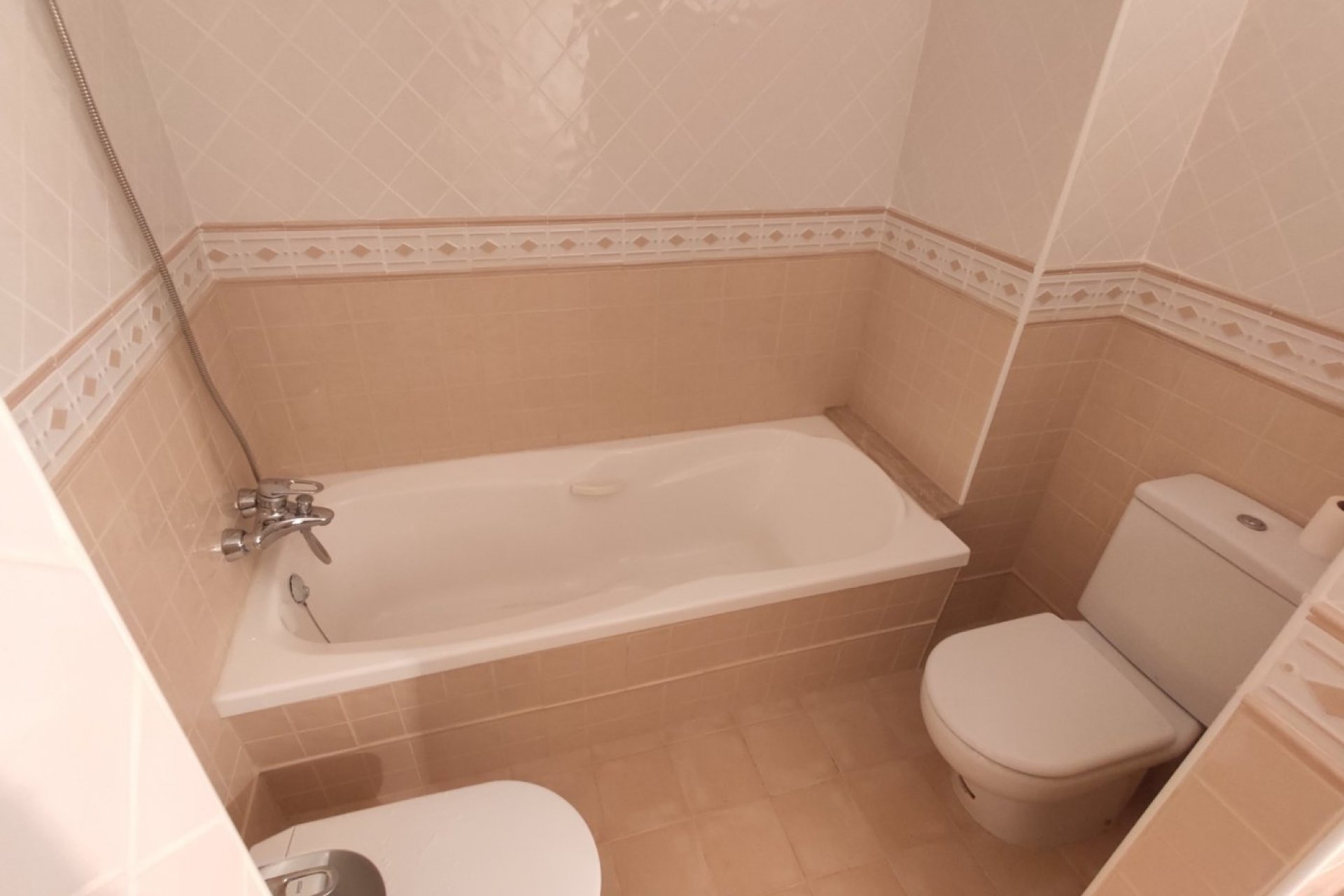 Segunda mano - Apartamento -
Torrevieja - Puerto