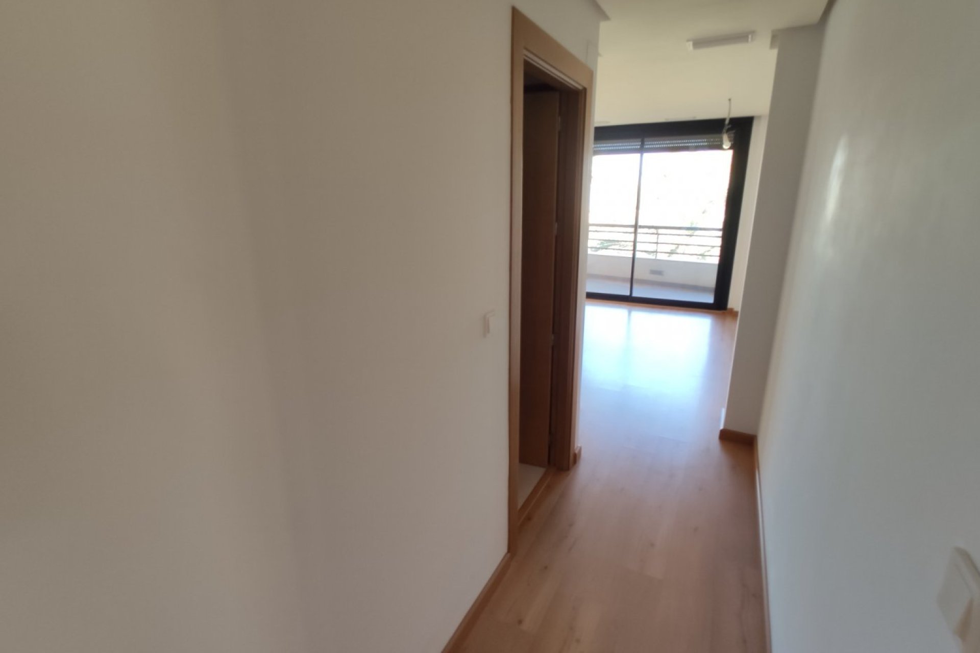 Segunda mano - Apartamento -
Torrevieja - Puerto