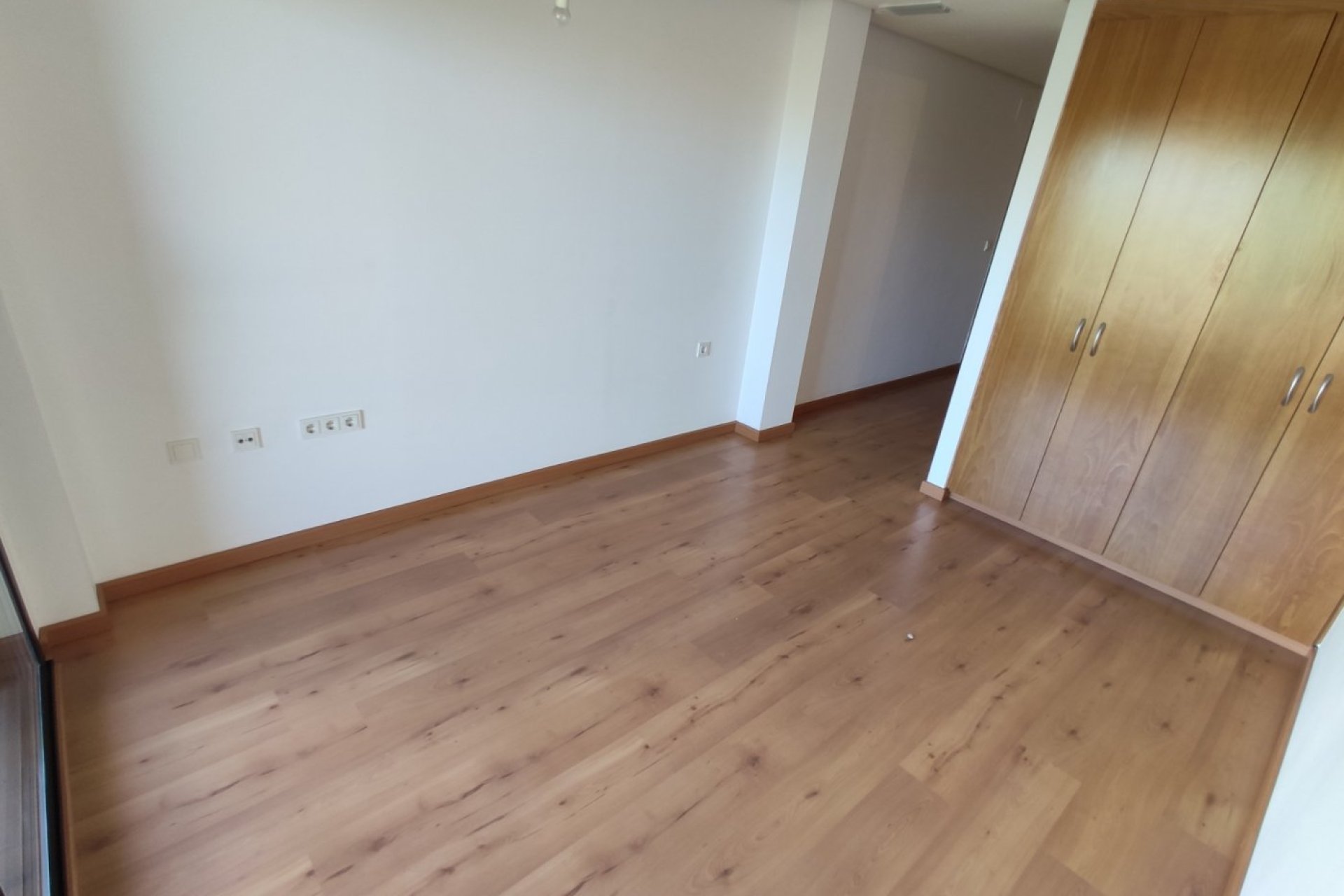 Segunda mano - Apartamento -
Torrevieja - Puerto