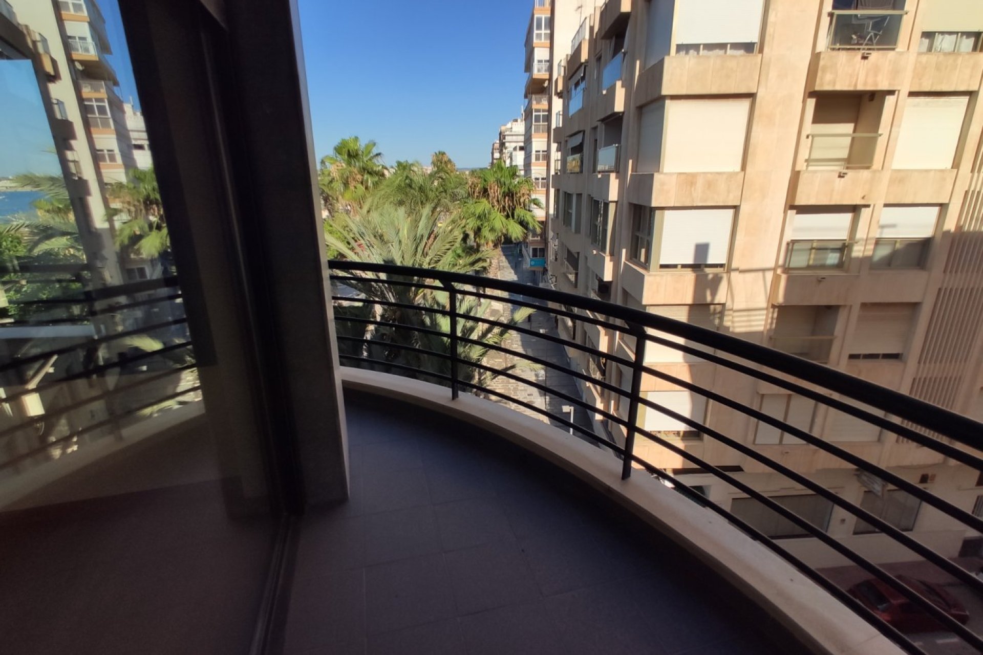 Segunda mano - Apartamento -
Torrevieja - Puerto