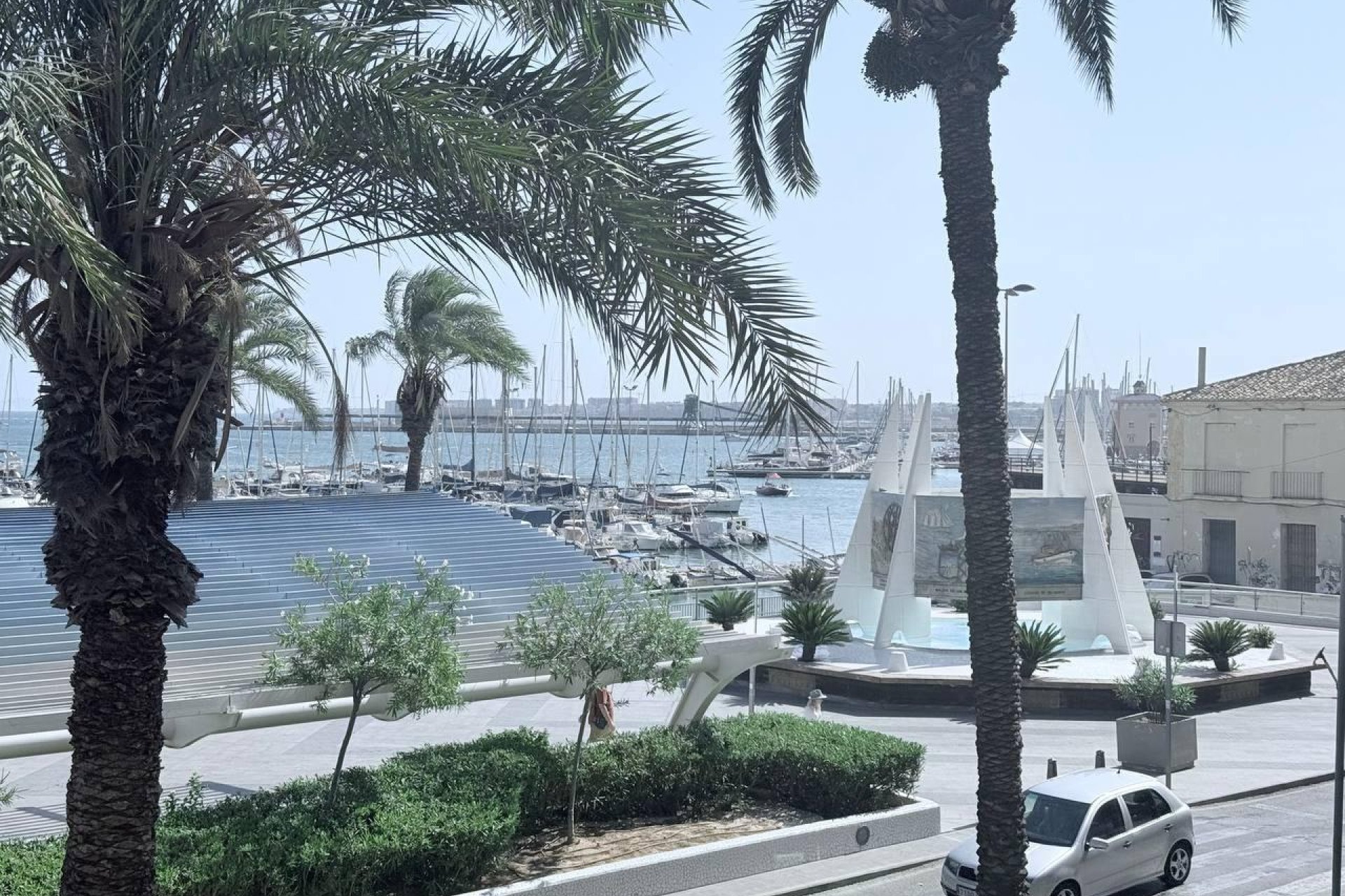 Segunda mano - Apartamento -
Torrevieja - Puerto