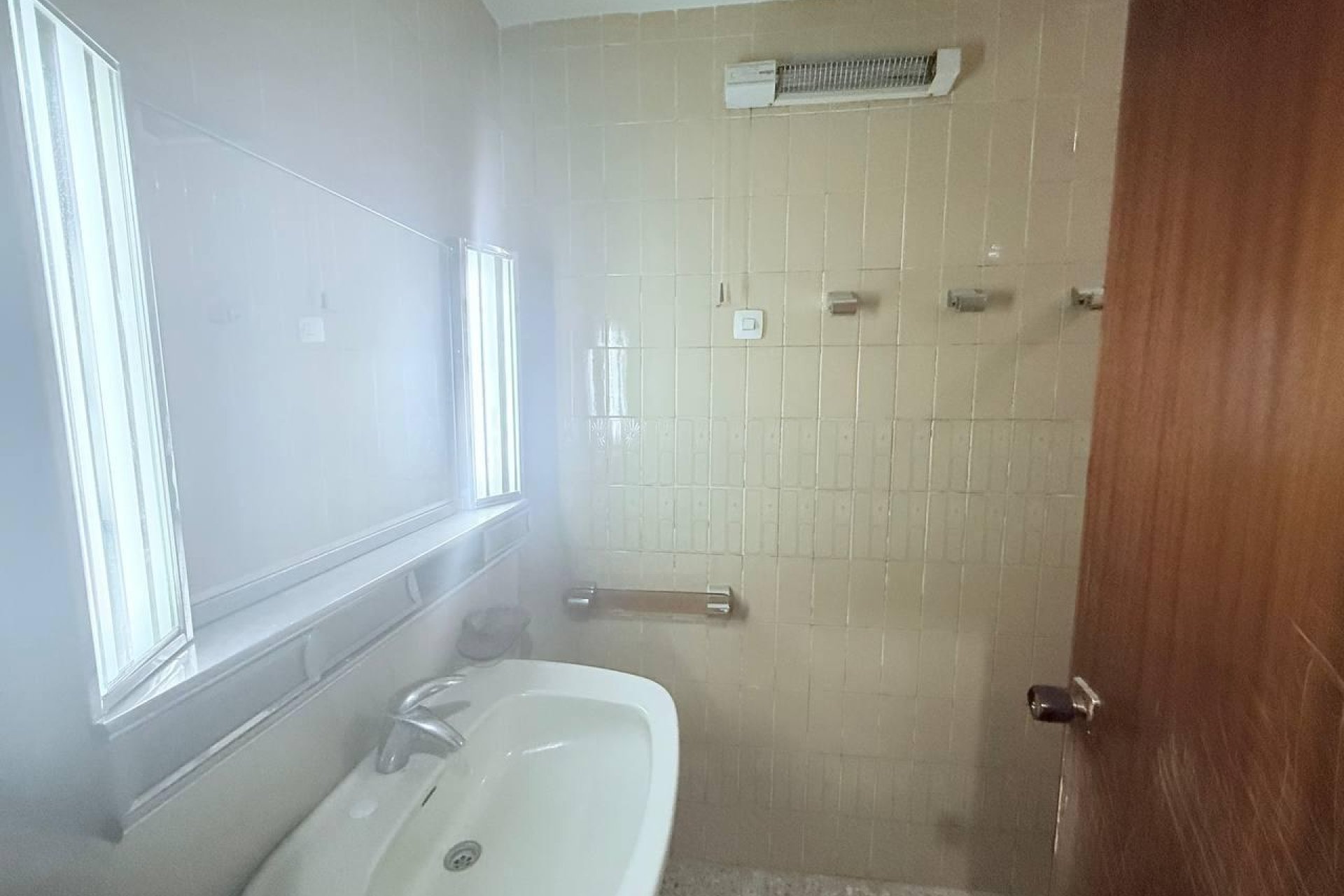 Segunda mano - Apartamento -
Torrevieja - Puerto