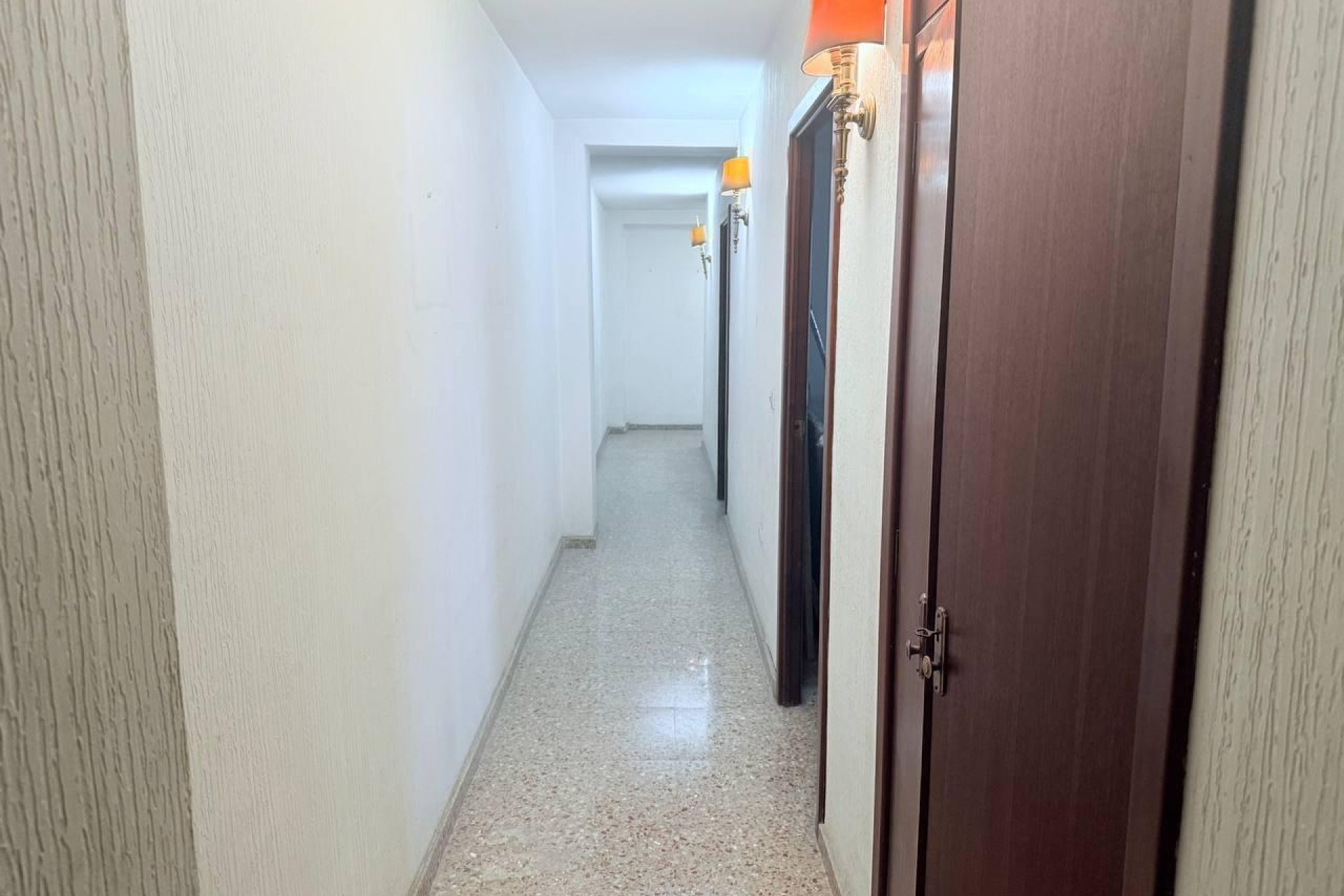 Segunda mano - Apartamento -
Torrevieja - Puerto