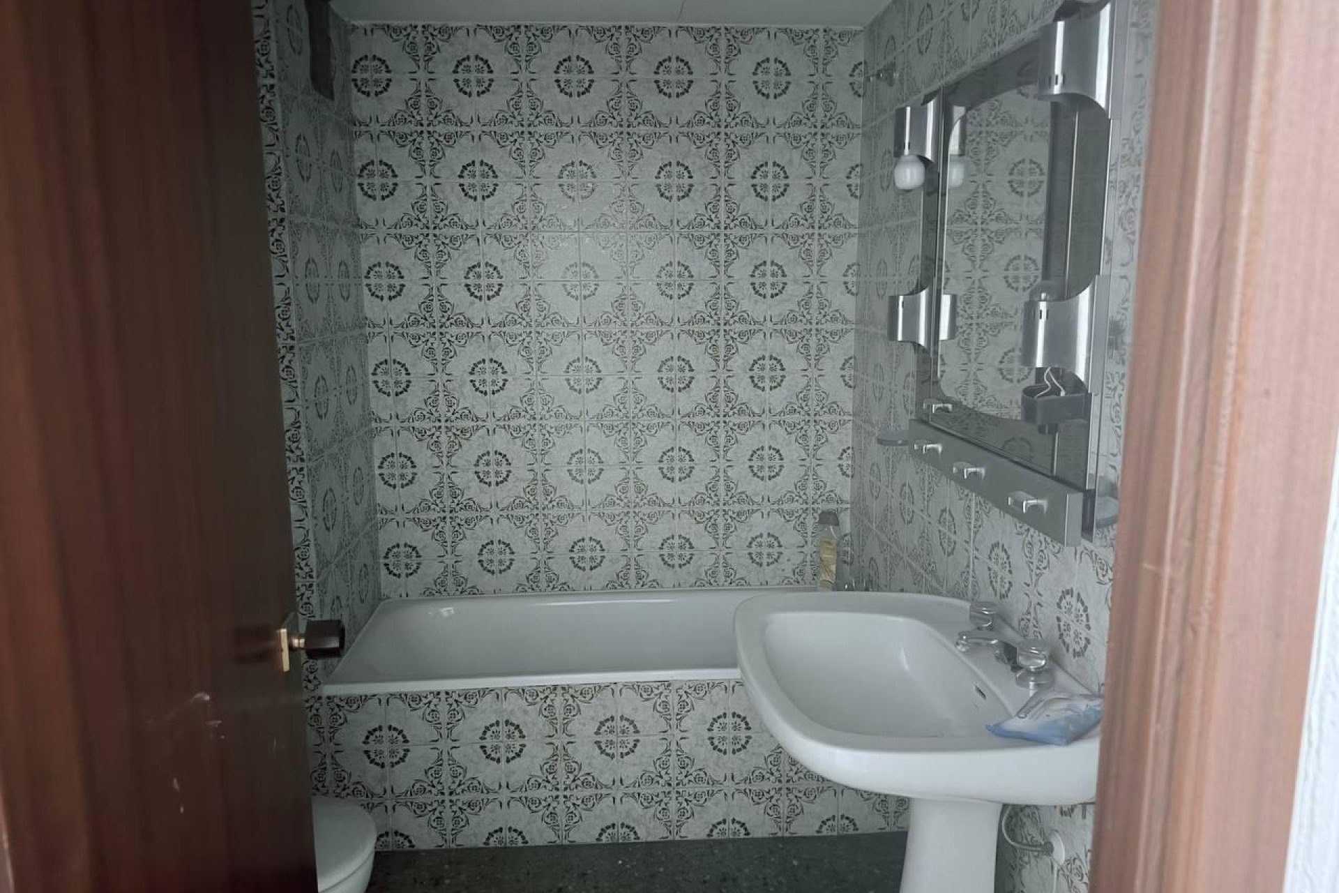 Segunda mano - Apartamento -
Torrevieja - Puerto