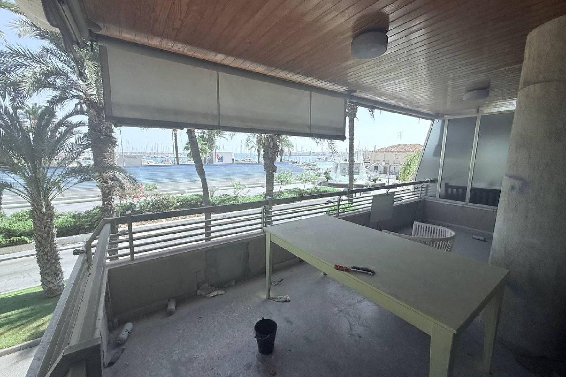 Segunda mano - Apartamento -
Torrevieja - Puerto