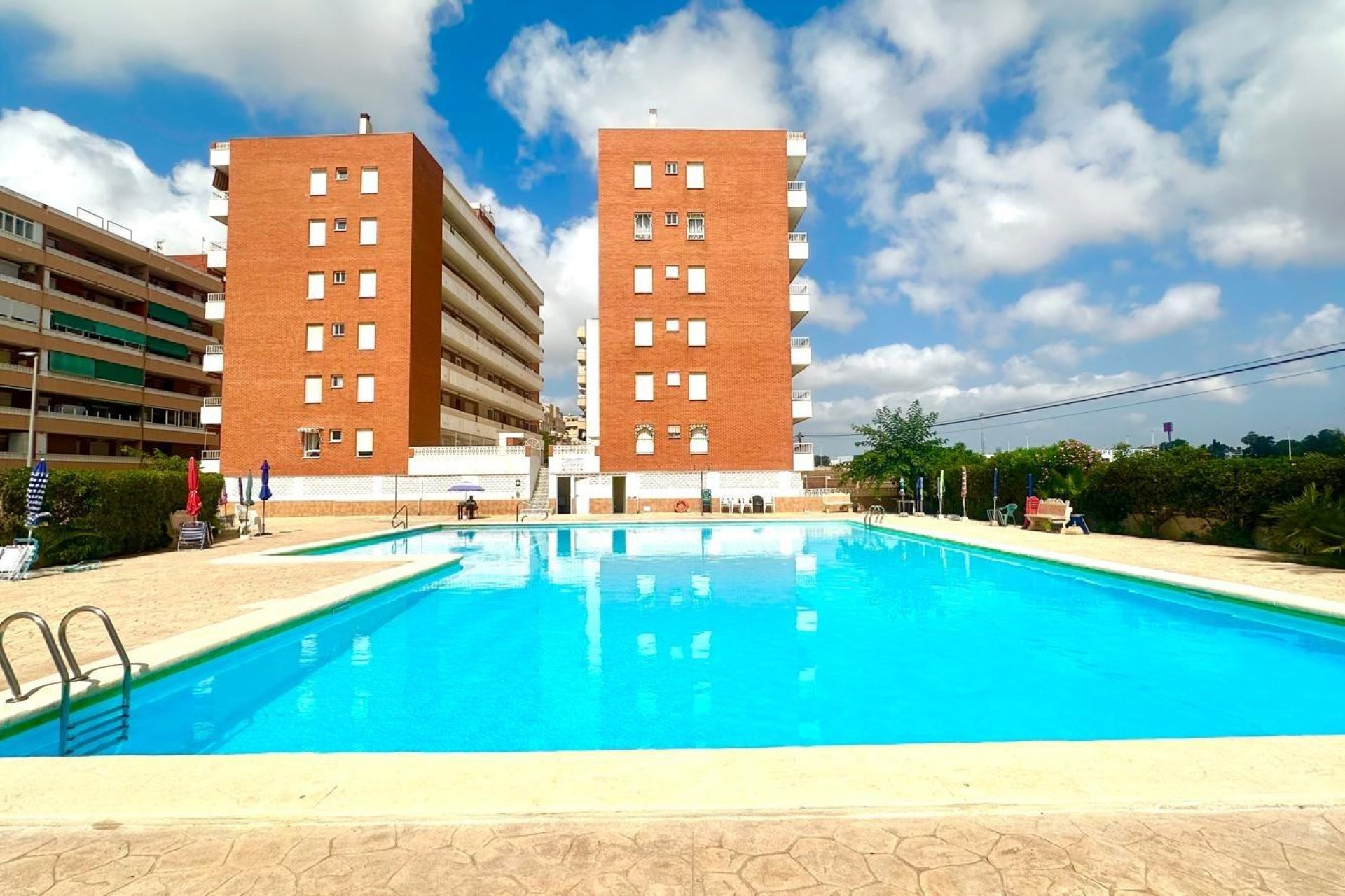 Segunda mano - Apartamento -
Torrevieja - Punta Prima