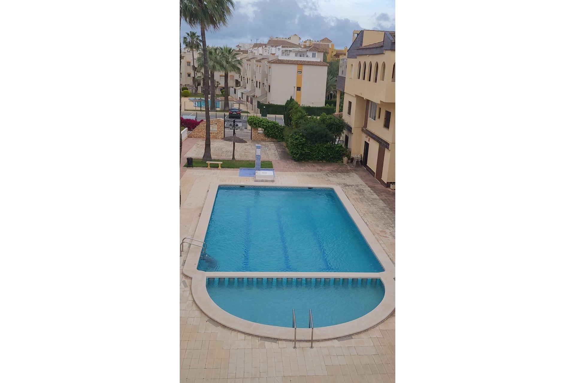 Segunda mano - Apartamento -
Torrevieja - Punta Prima