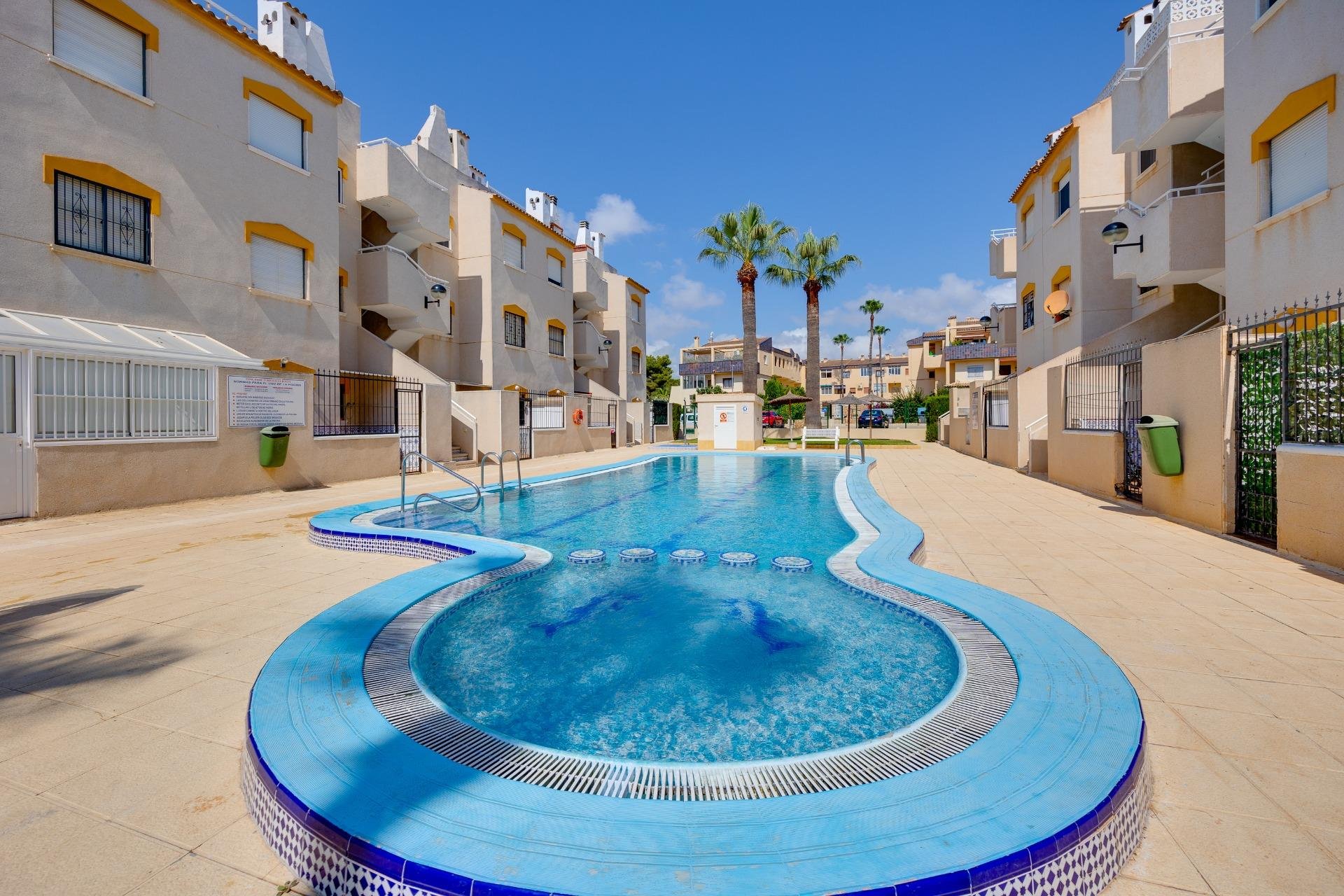 Segunda mano - Apartamento -
Torrevieja - Punta Prima