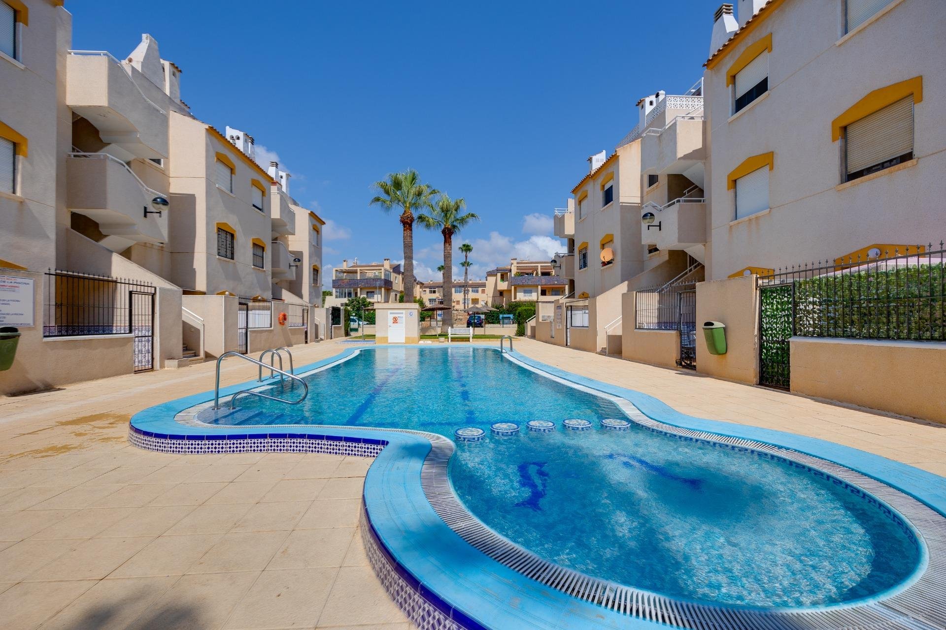 Segunda mano - Apartamento -
Torrevieja - Punta Prima
