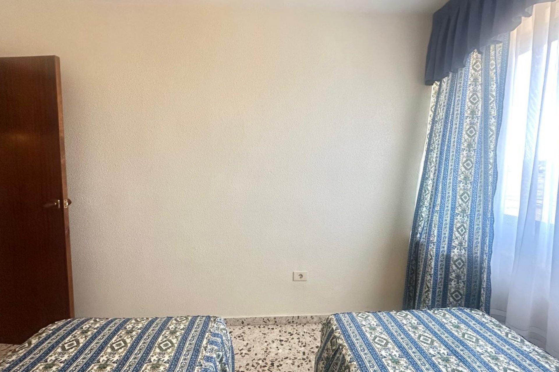 Segunda mano - Apartamento -
Torrevieja - Punta Prima