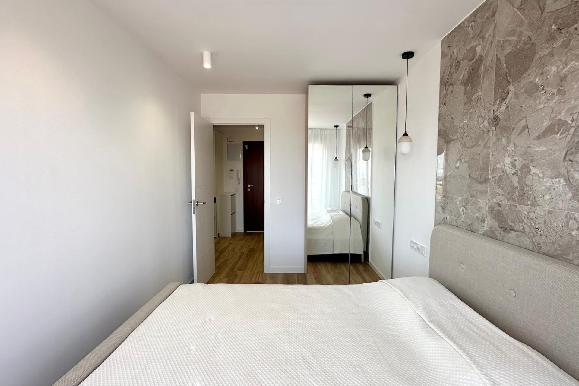 Segunda mano - Apartamento -
Torrevieja - Punta Prima