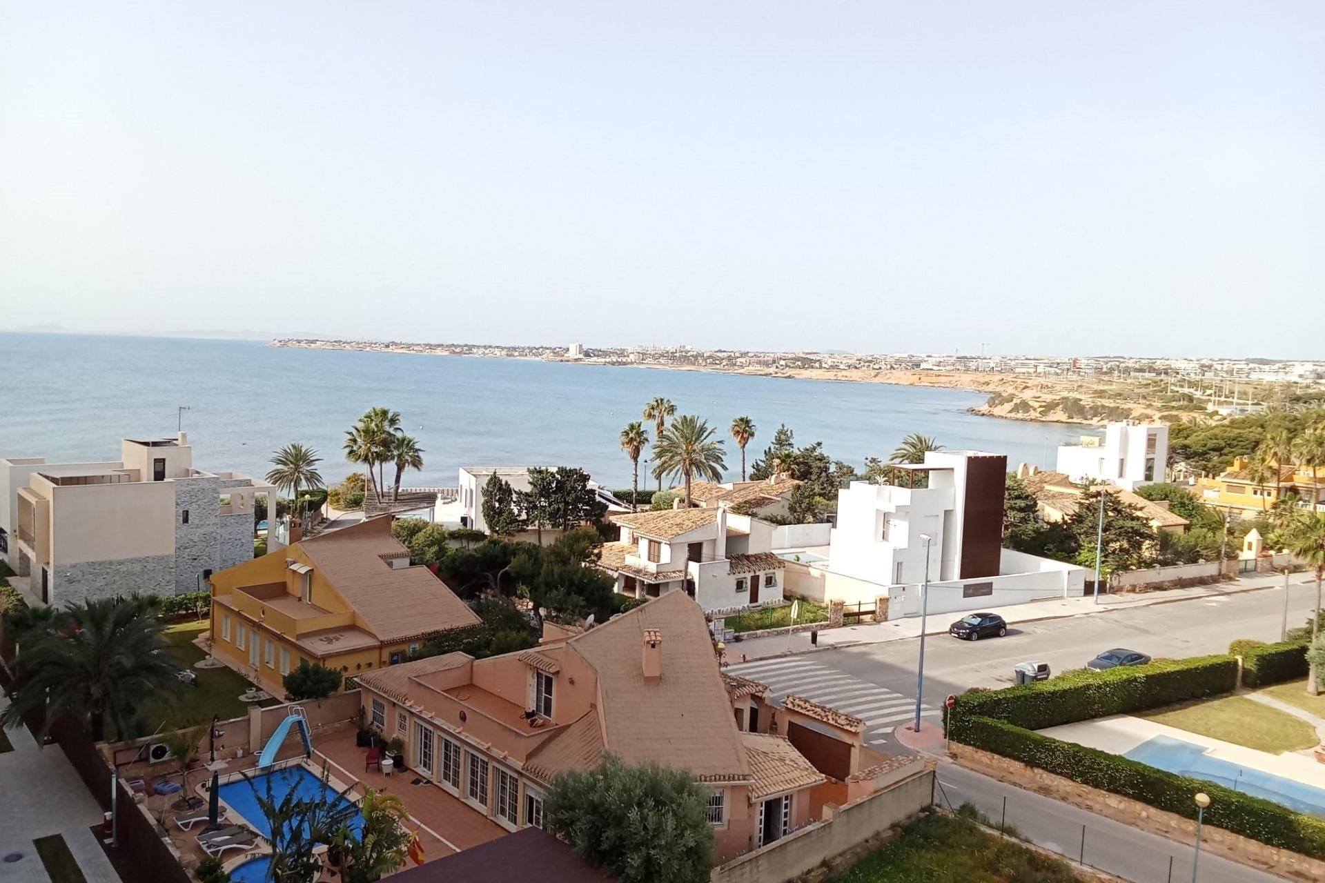 Segunda mano - Apartamento -
Torrevieja - Punta Prima