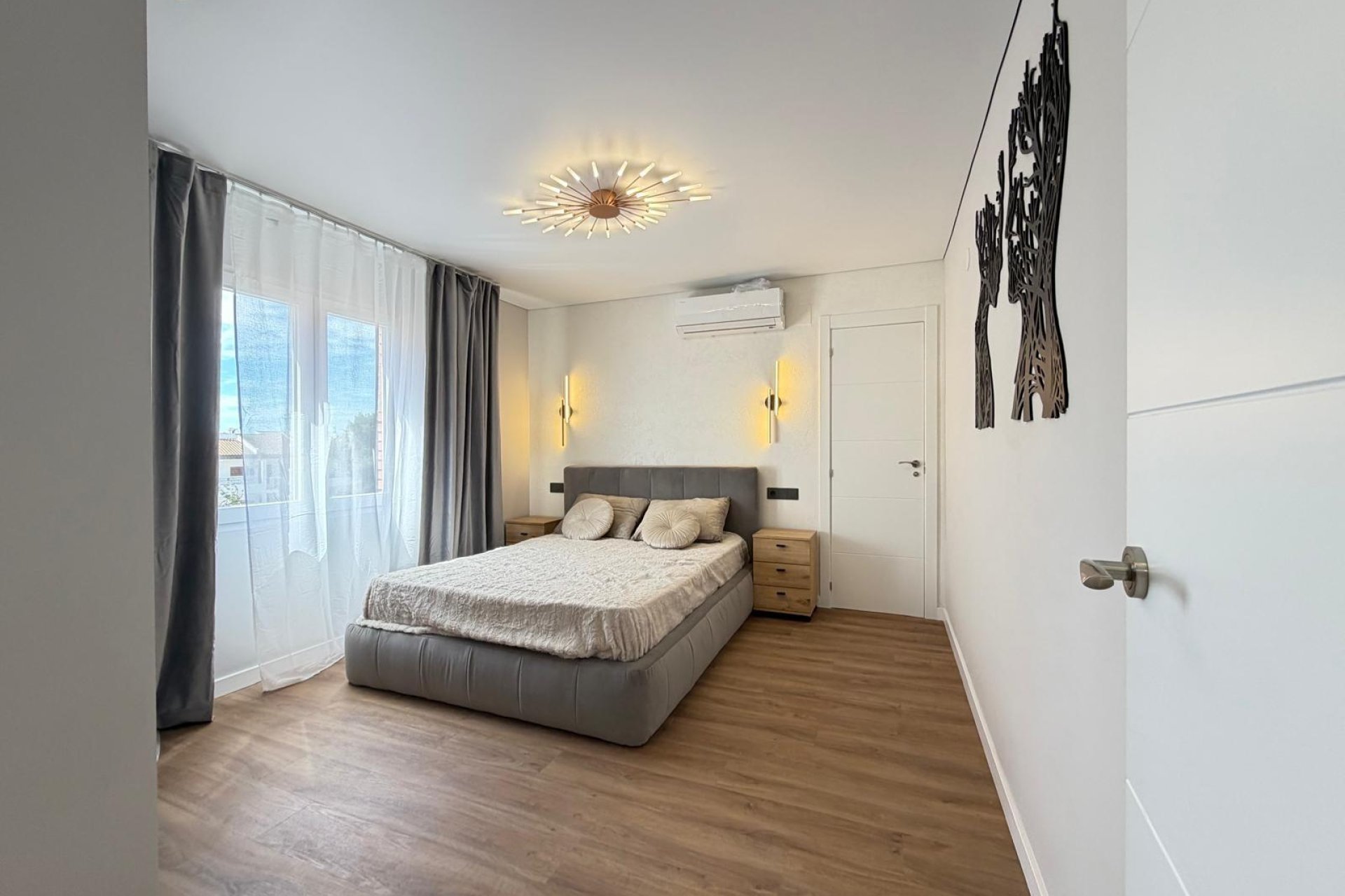 Segunda mano - Apartamento -
Torrevieja - Punta Prima