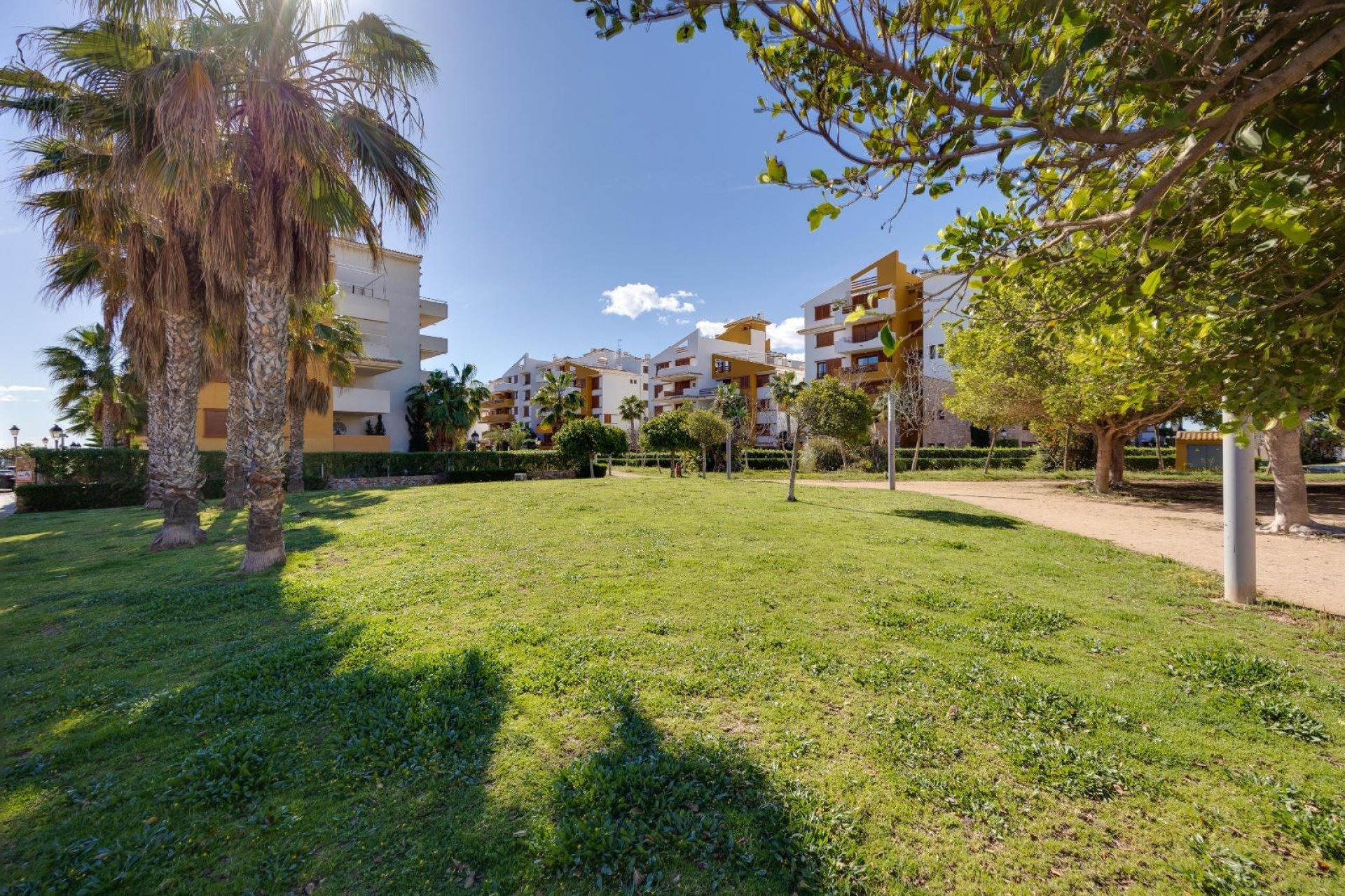 Segunda mano - Apartamento -
Torrevieja - Punta Prima