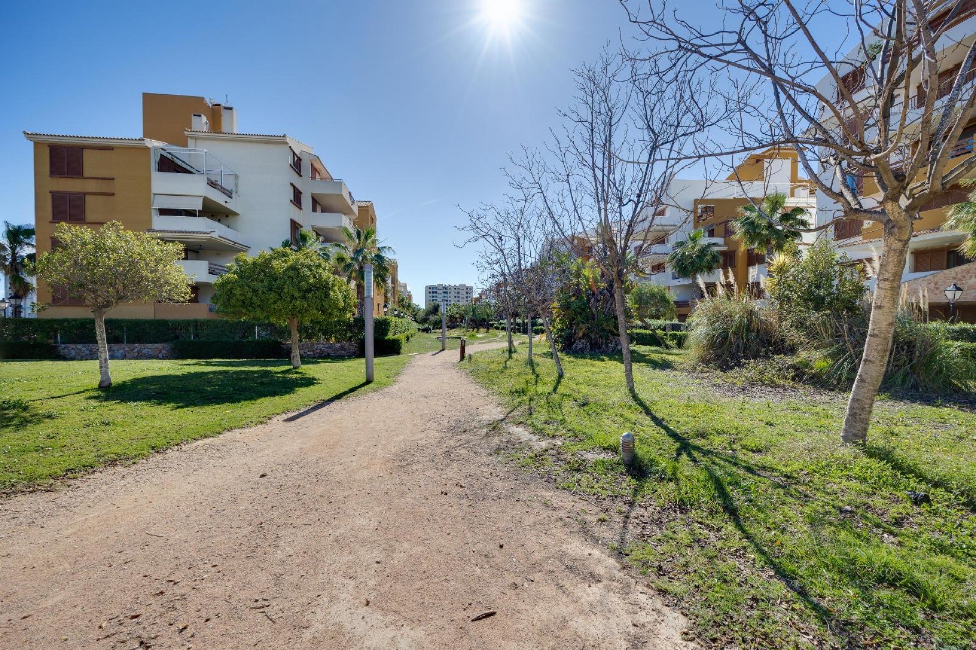 Segunda mano - Apartamento -
Torrevieja - Punta Prima