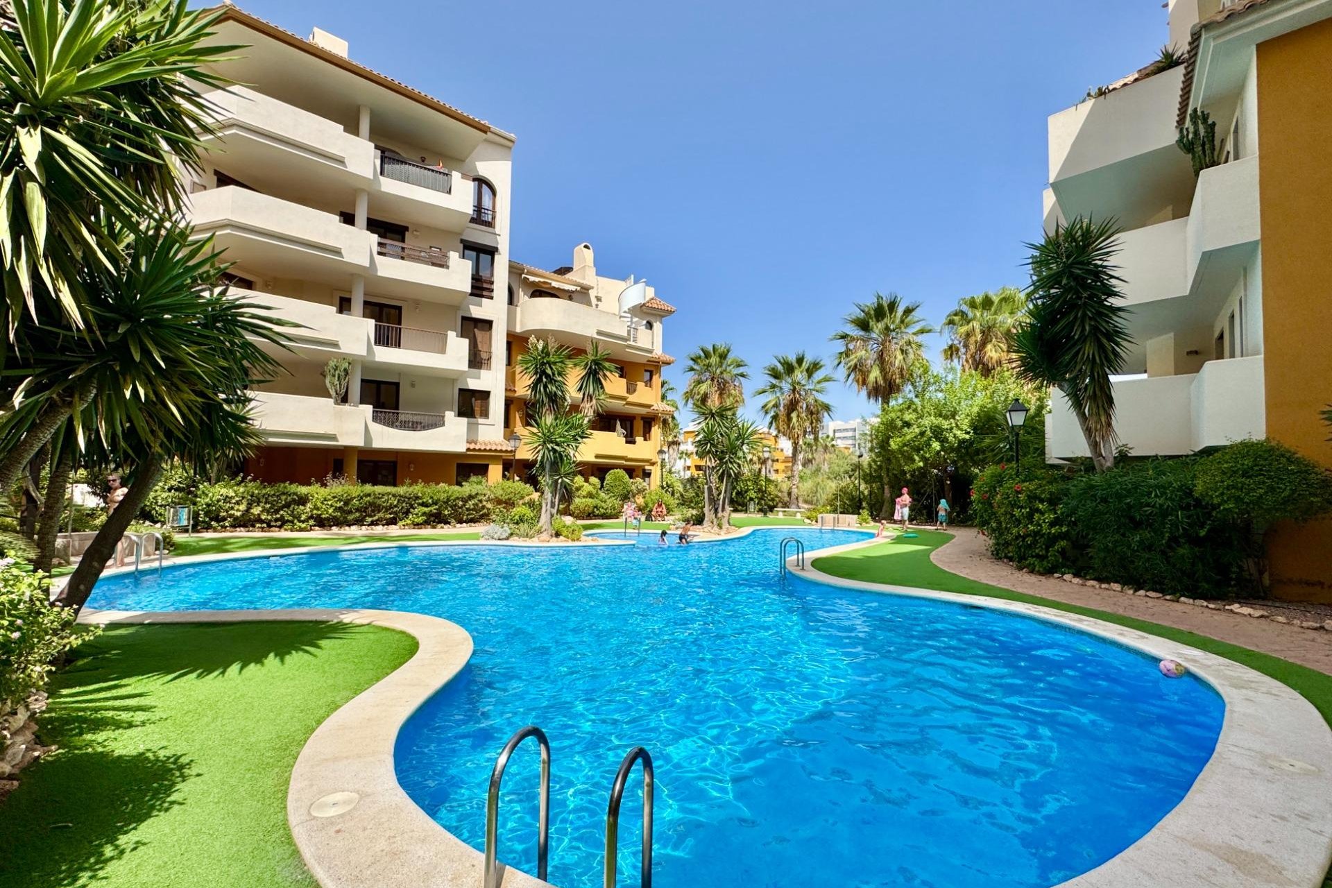 Segunda mano - Apartamento -
Torrevieja - Punta Prima