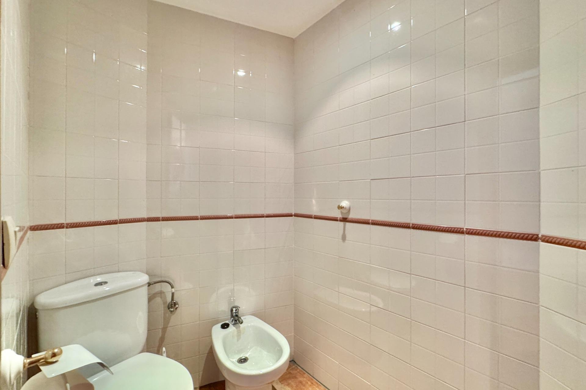 Segunda mano - Apartamento -
Torrevieja - Punta Prima