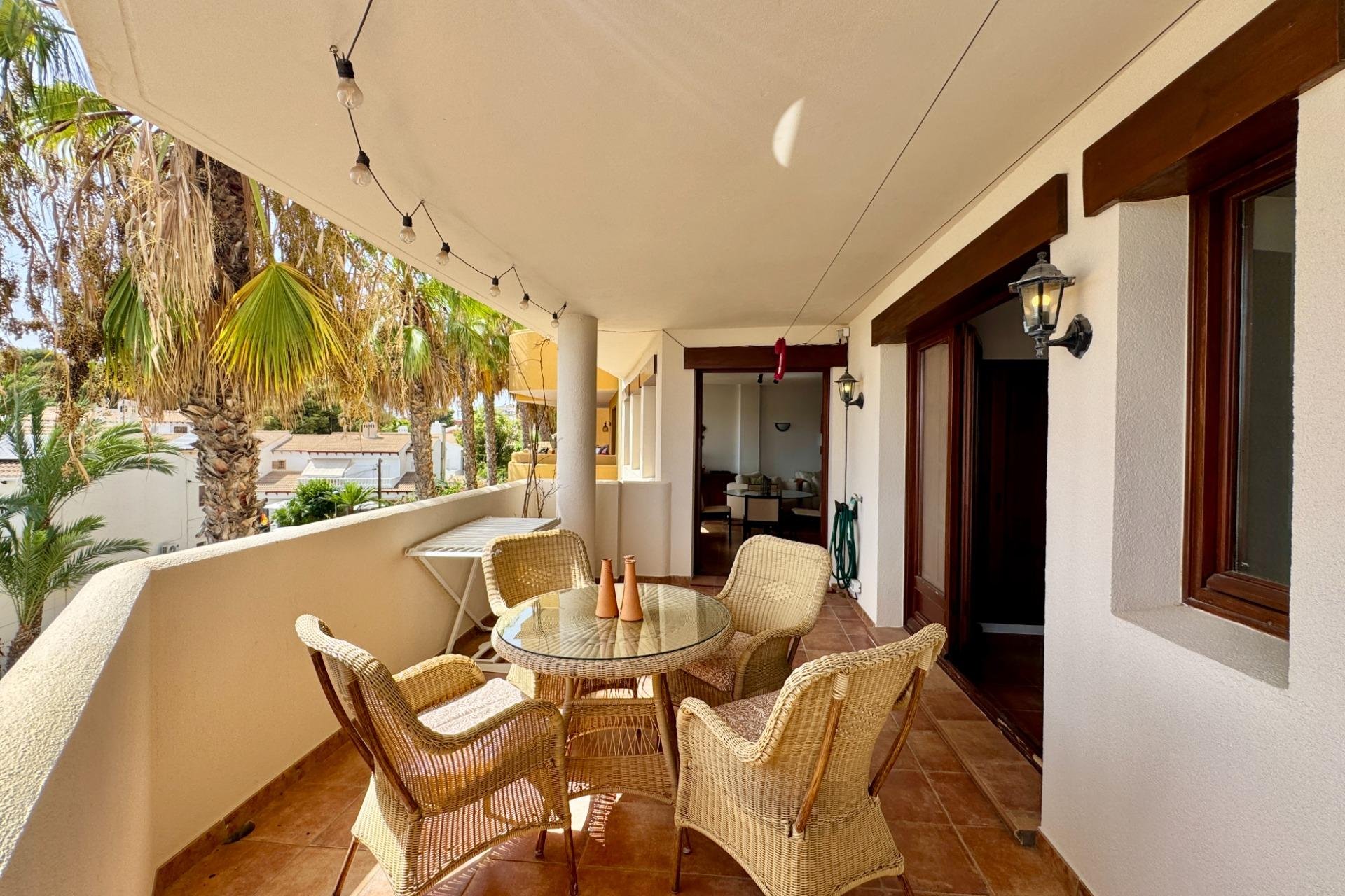 Segunda mano - Apartamento -
Torrevieja - Punta Prima