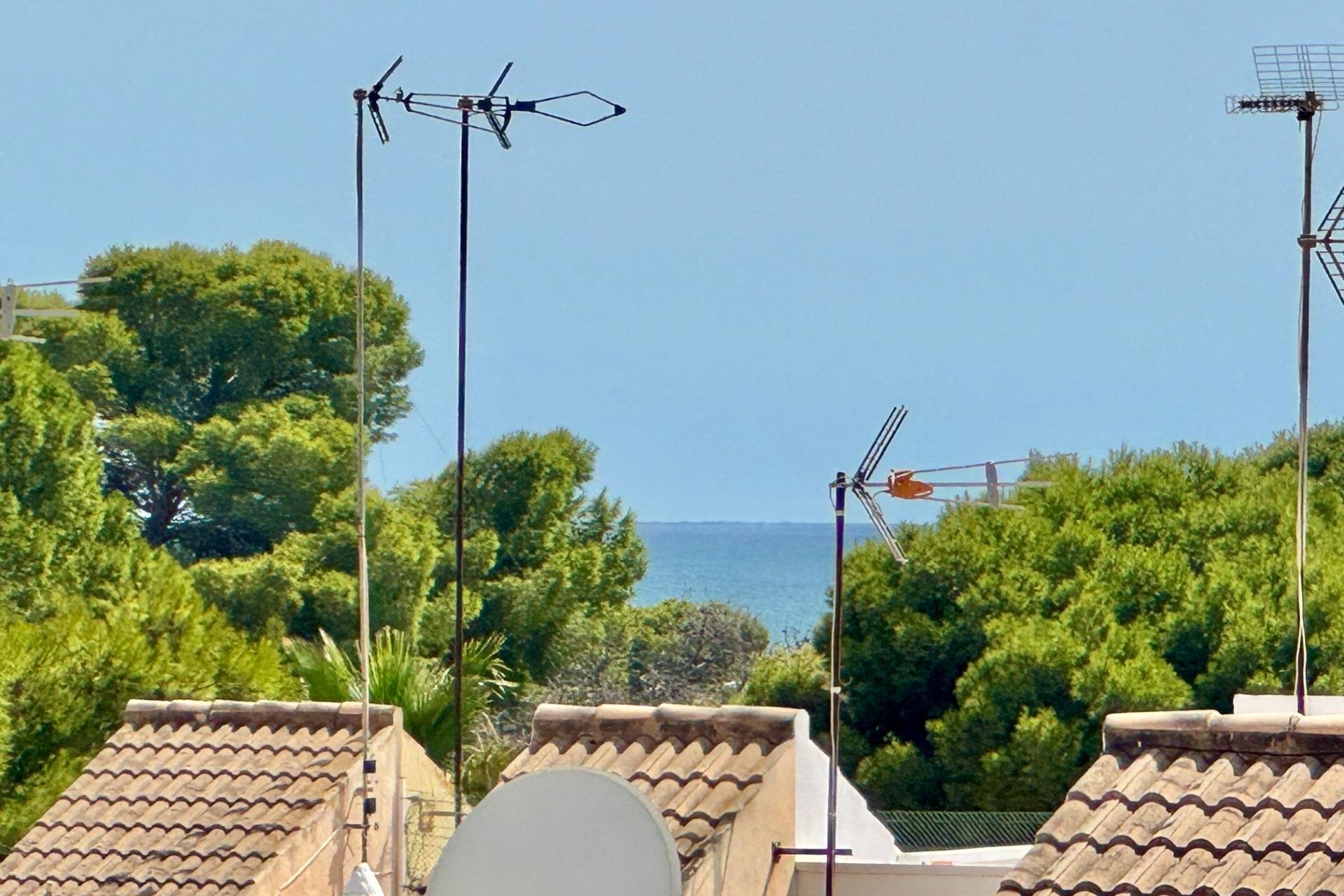 Segunda mano - Apartamento -
Torrevieja - Punta Prima