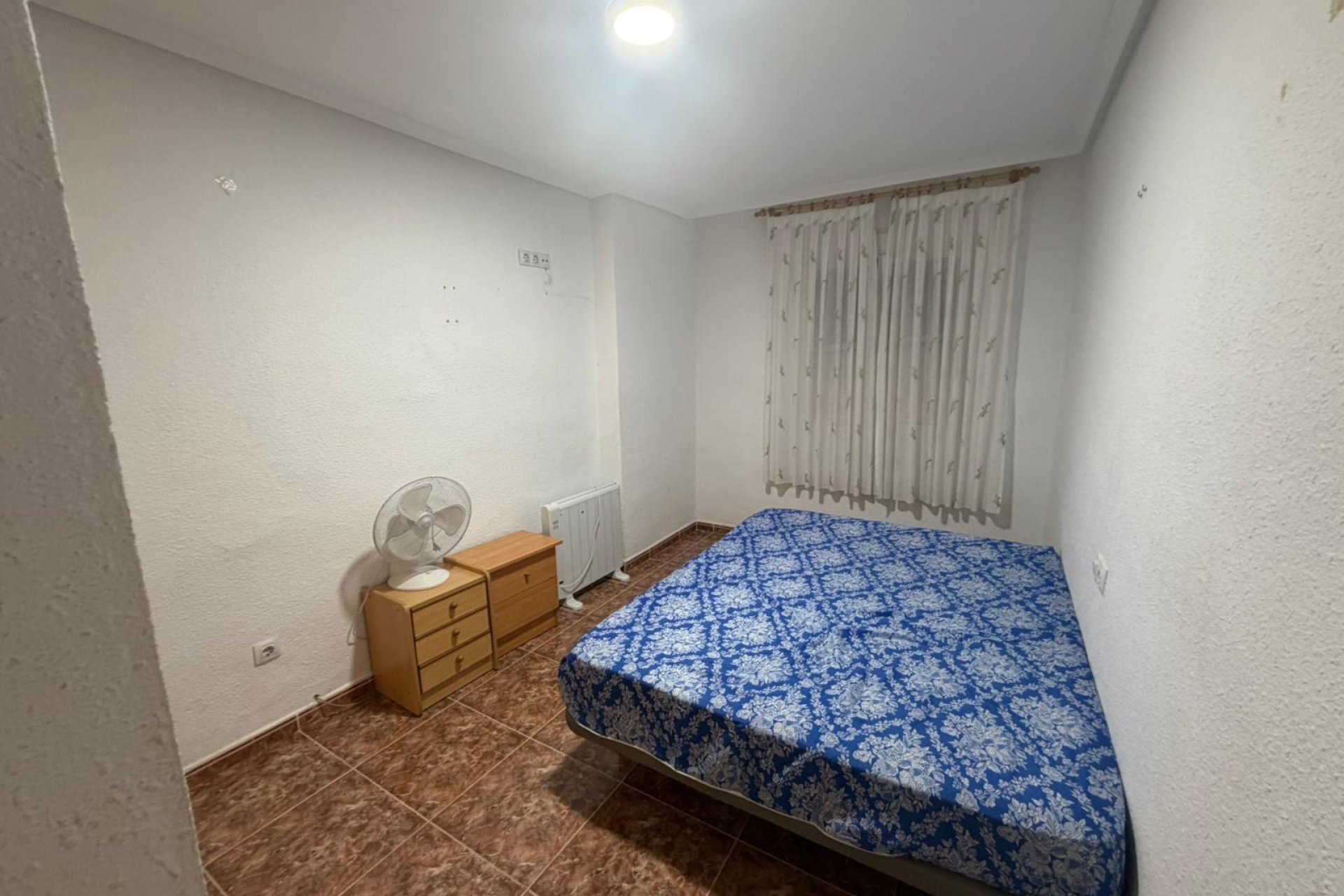 Segunda mano - Apartamento -
Torrevieja - Punta Prima