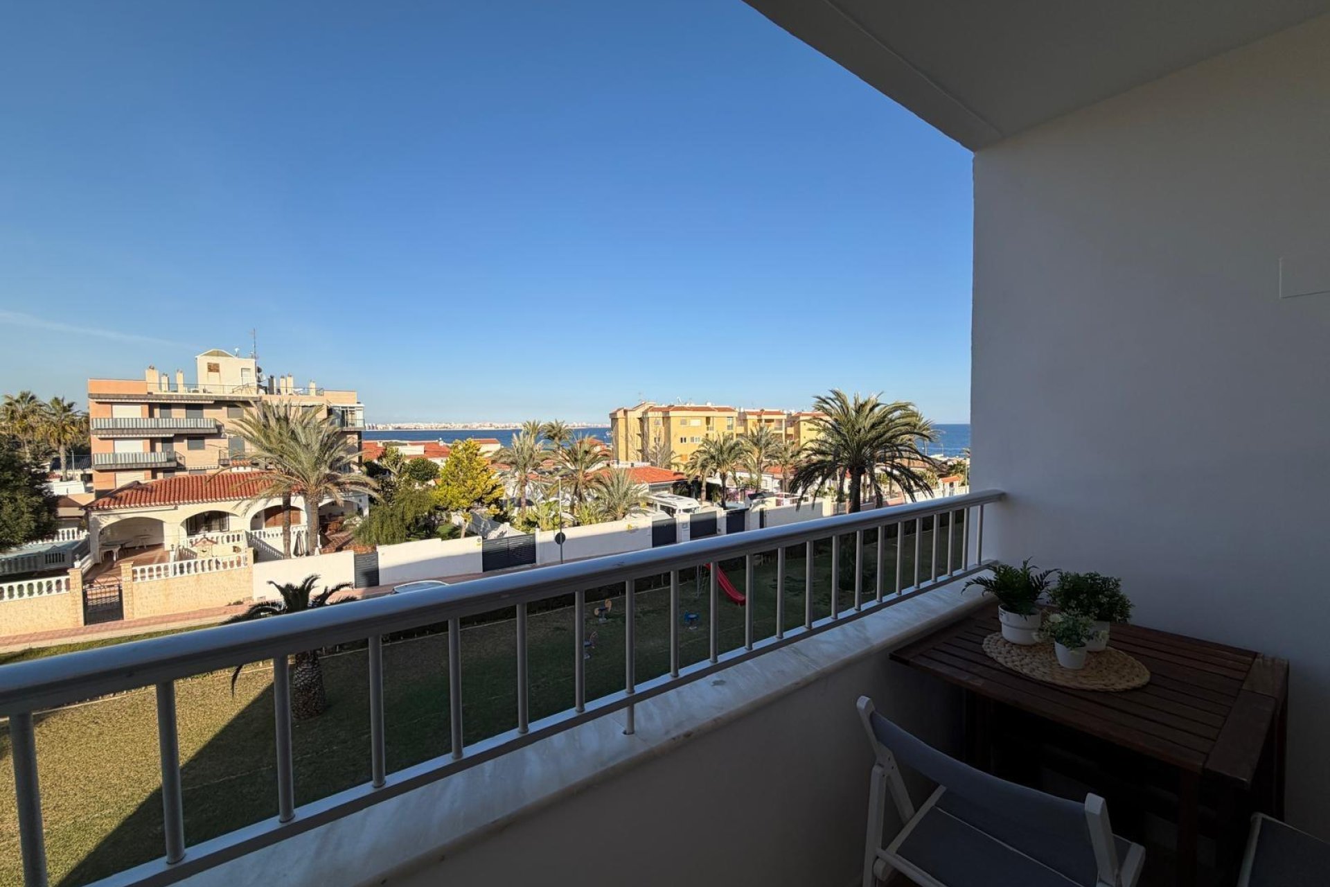 Segunda mano - Apartamento -
Torrevieja - Punta Prima