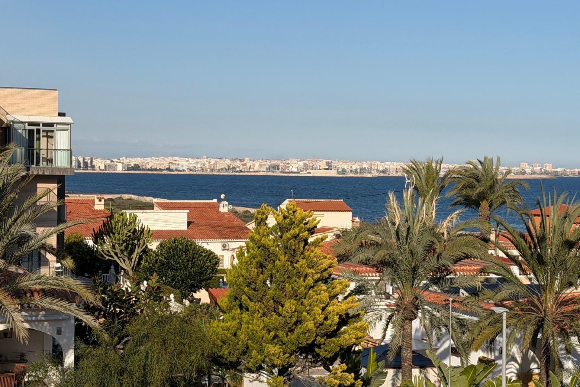 Segunda mano - Apartamento -
Torrevieja - Punta Prima