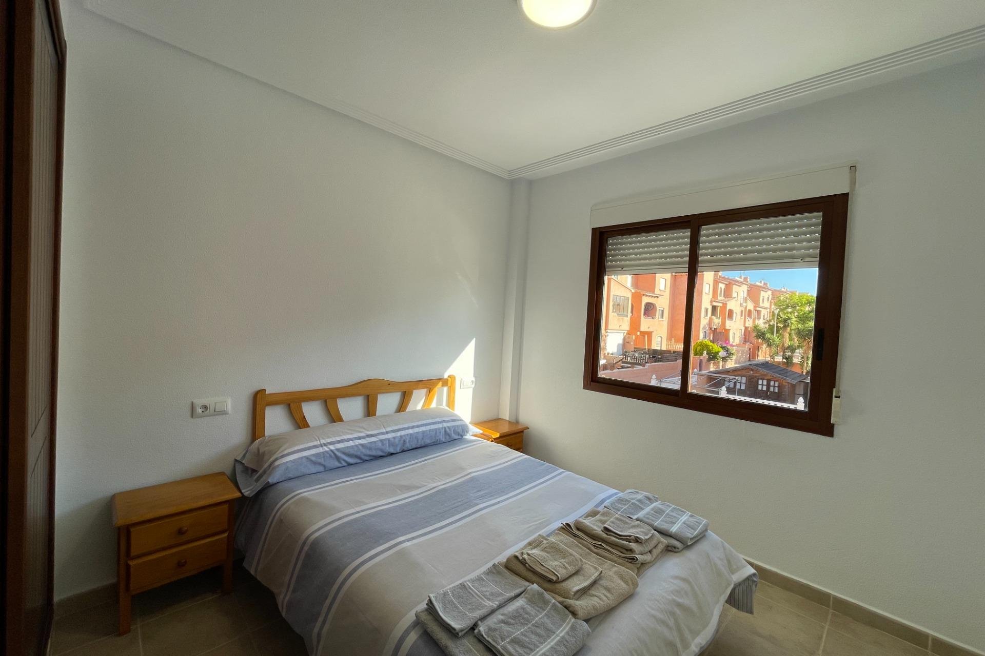 Segunda mano - Apartamento -
Torrevieja - Rosaleda-los Frutales