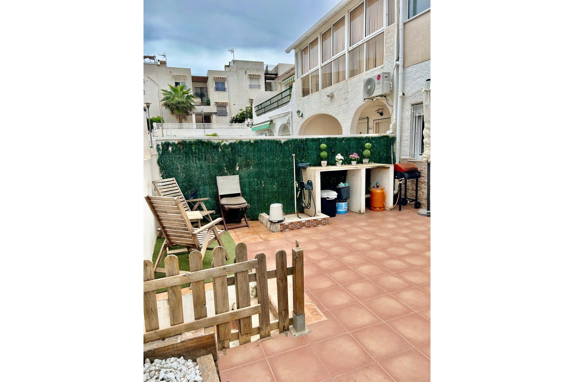 Segunda mano - Apartamento -
Torrevieja - Sector 25