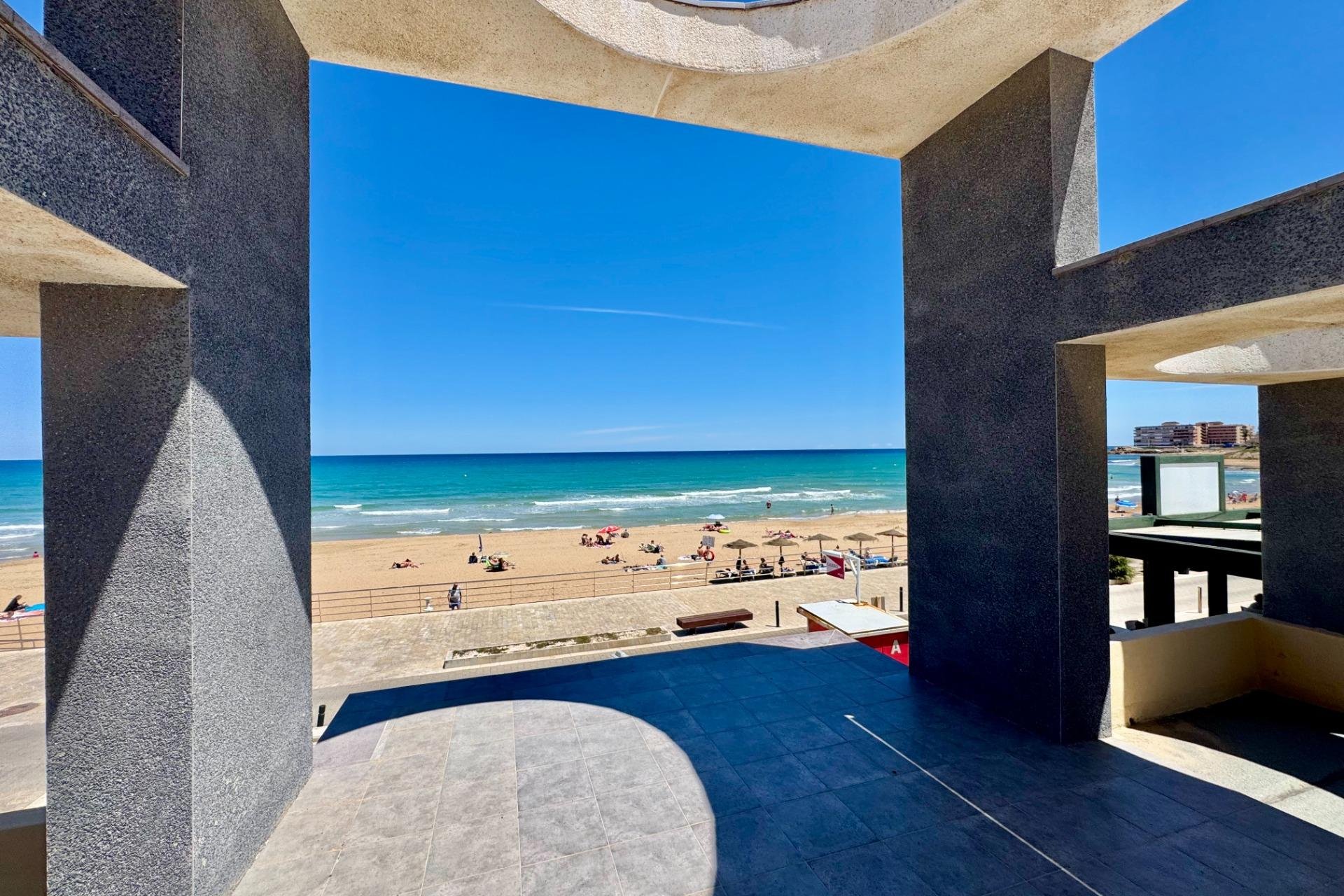 Segunda mano - Apartamento -
Torrevieja - Torre La Mata
