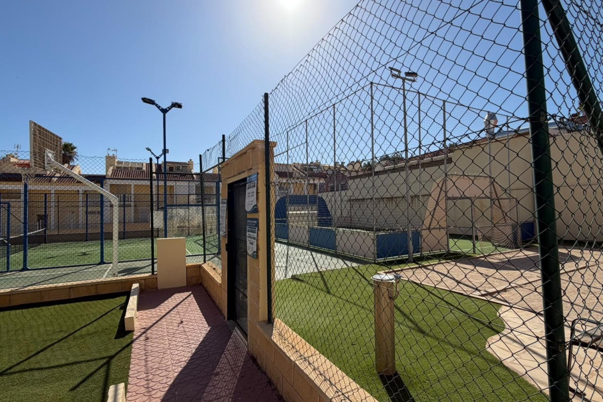 Segunda mano - Apartamento -
Torrevieja - Torreblanca