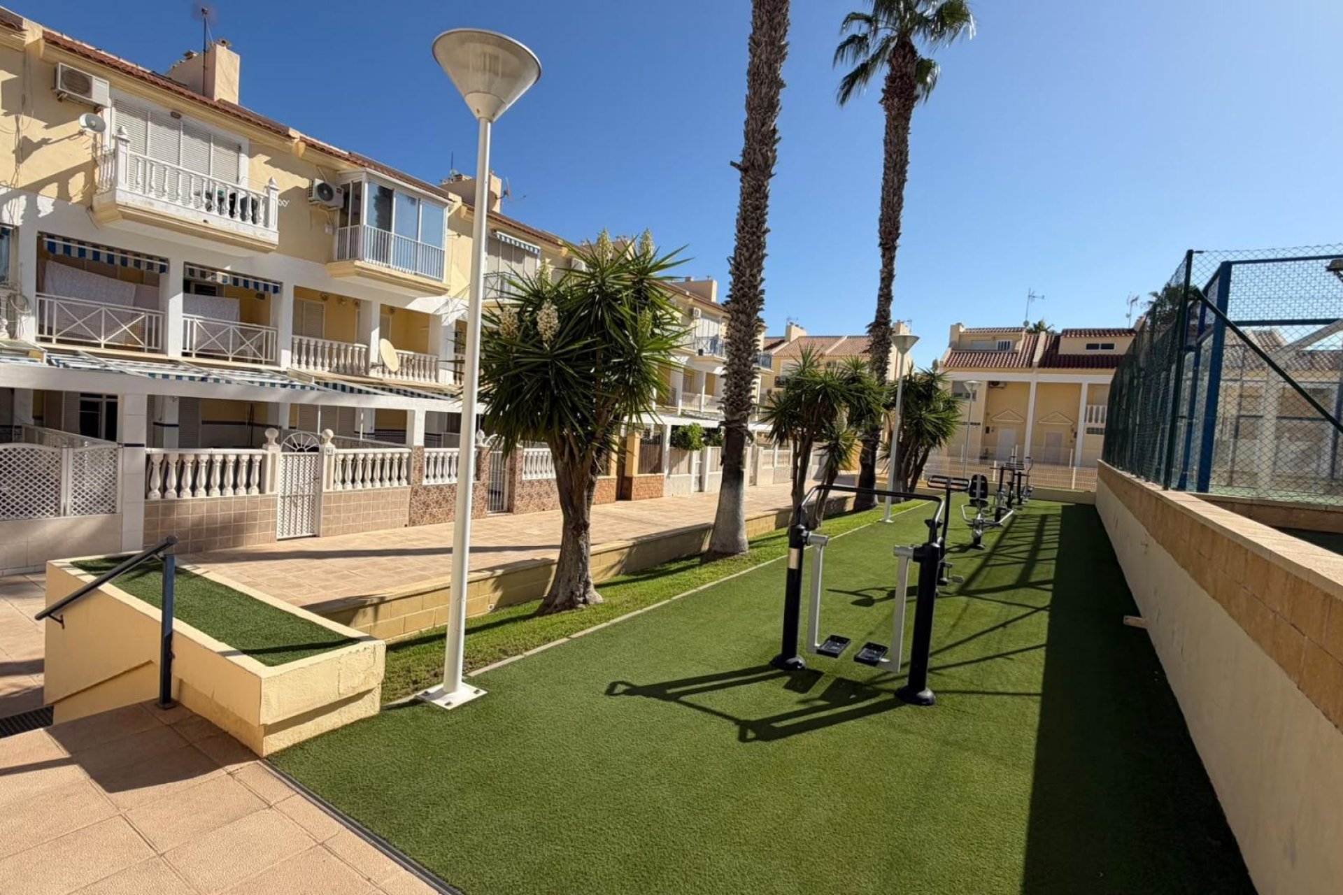 Segunda mano - Apartamento -
Torrevieja - Torreblanca