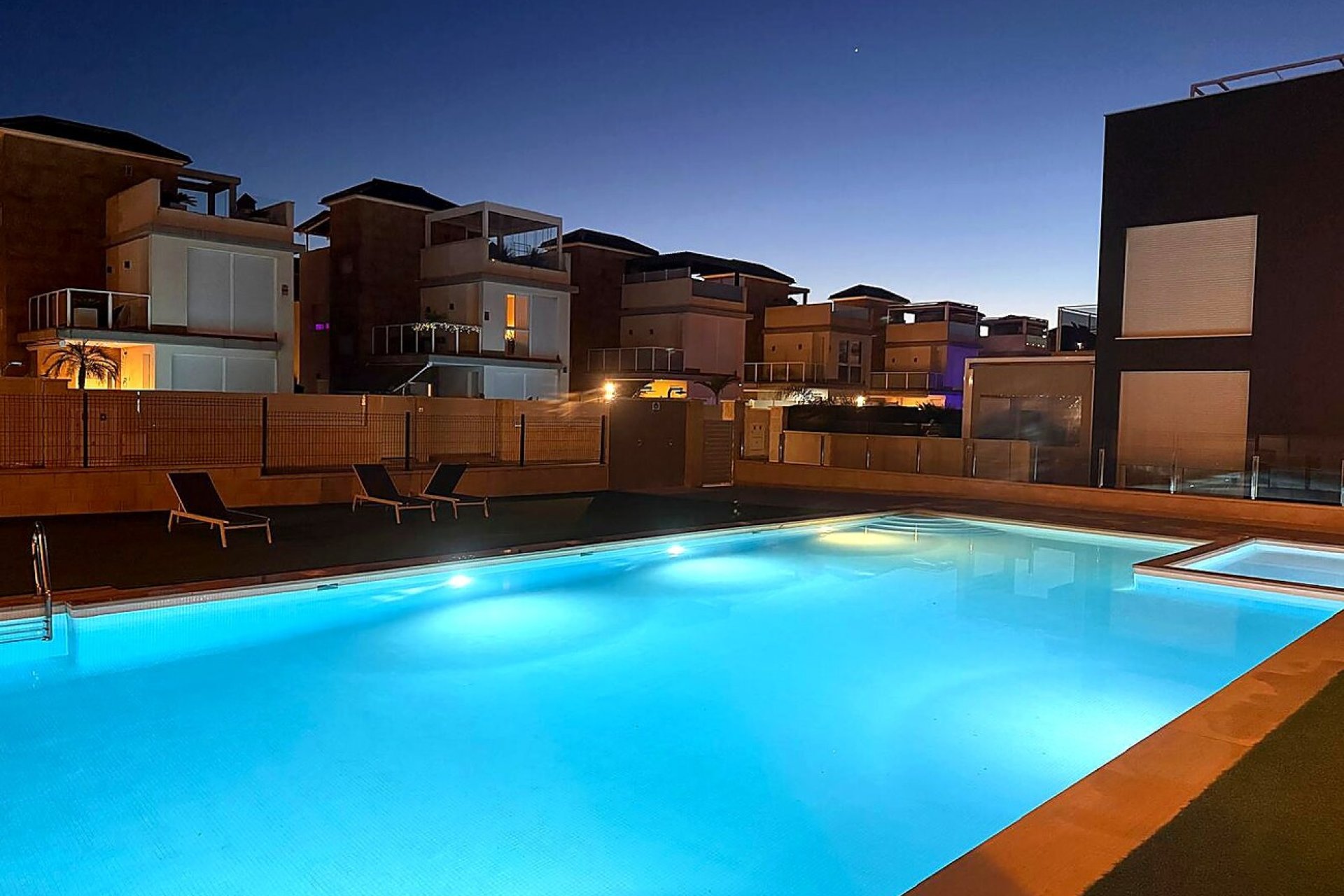 Segunda mano - Apartamento -
Torrevieja - Torreta Florida