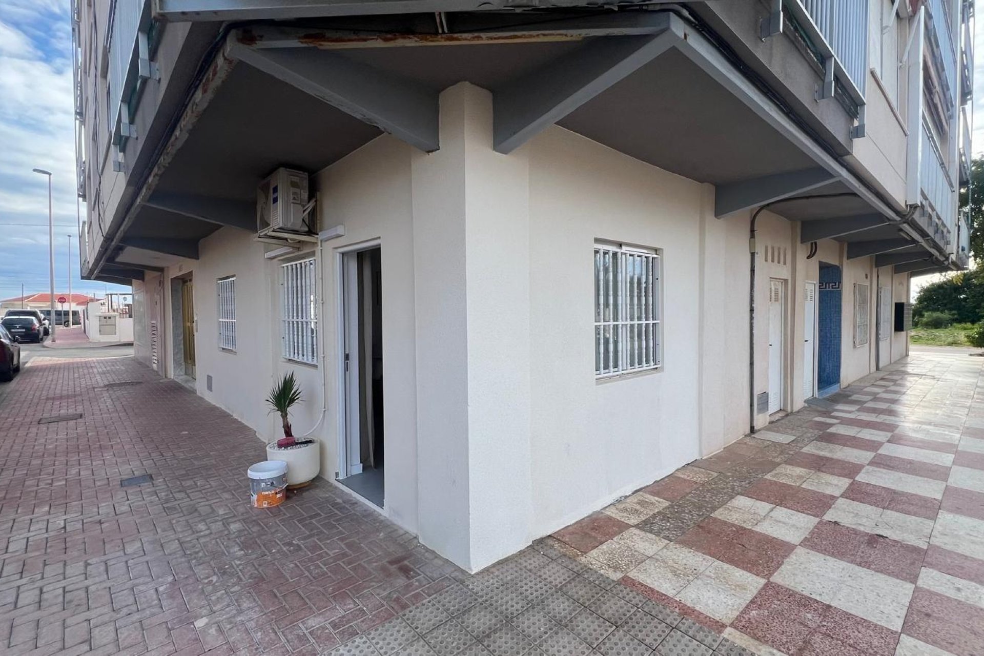 Segunda mano - Apartamento -
Torrevieja - Zona Los Frutales