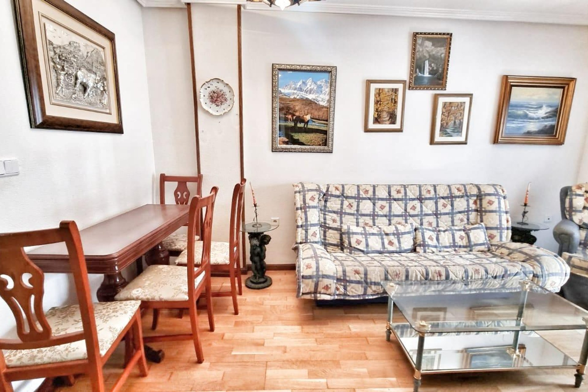 Segunda mano - Apartamento -
Torrevieja