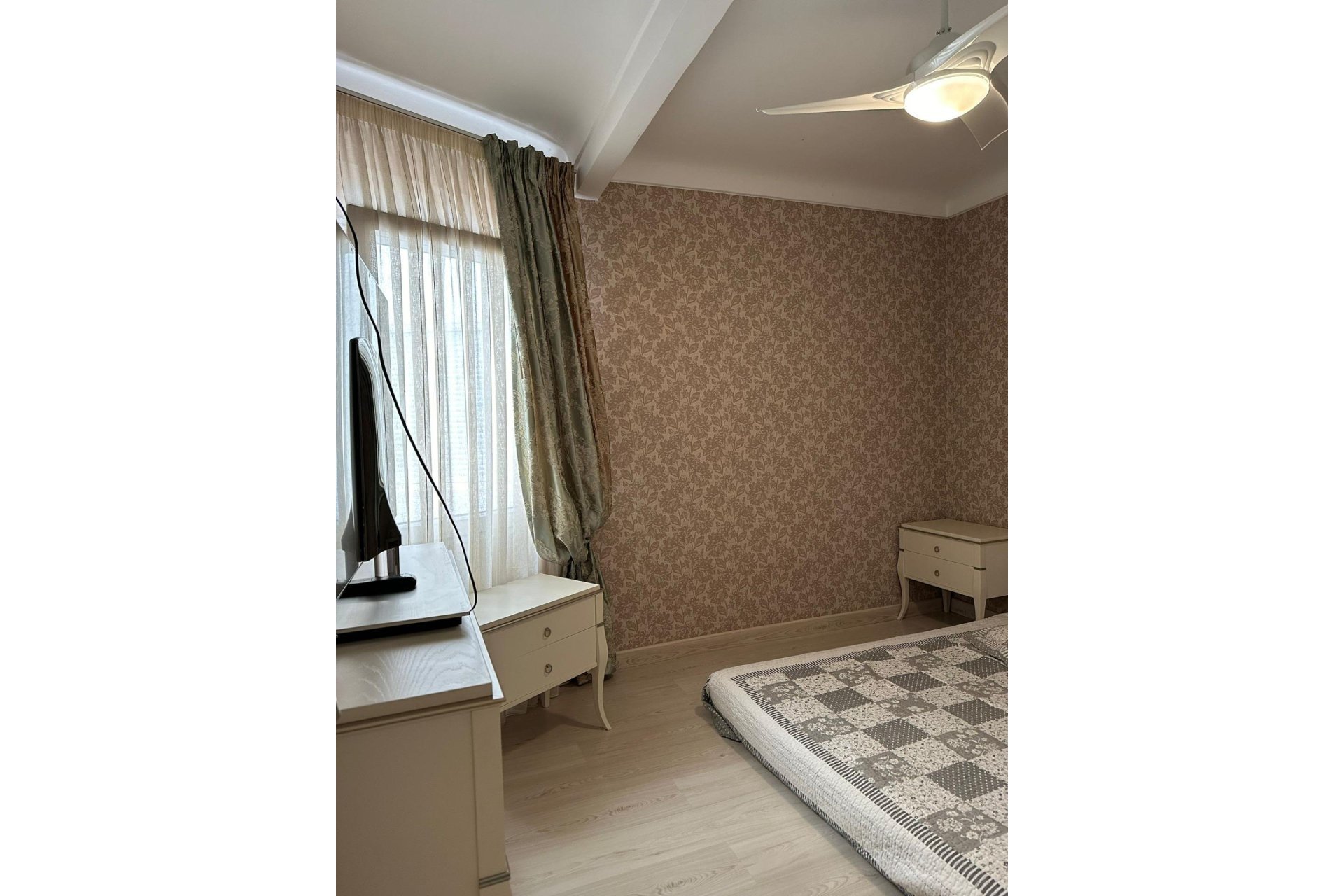 Segunda mano - Apartamento -
Torrevieja