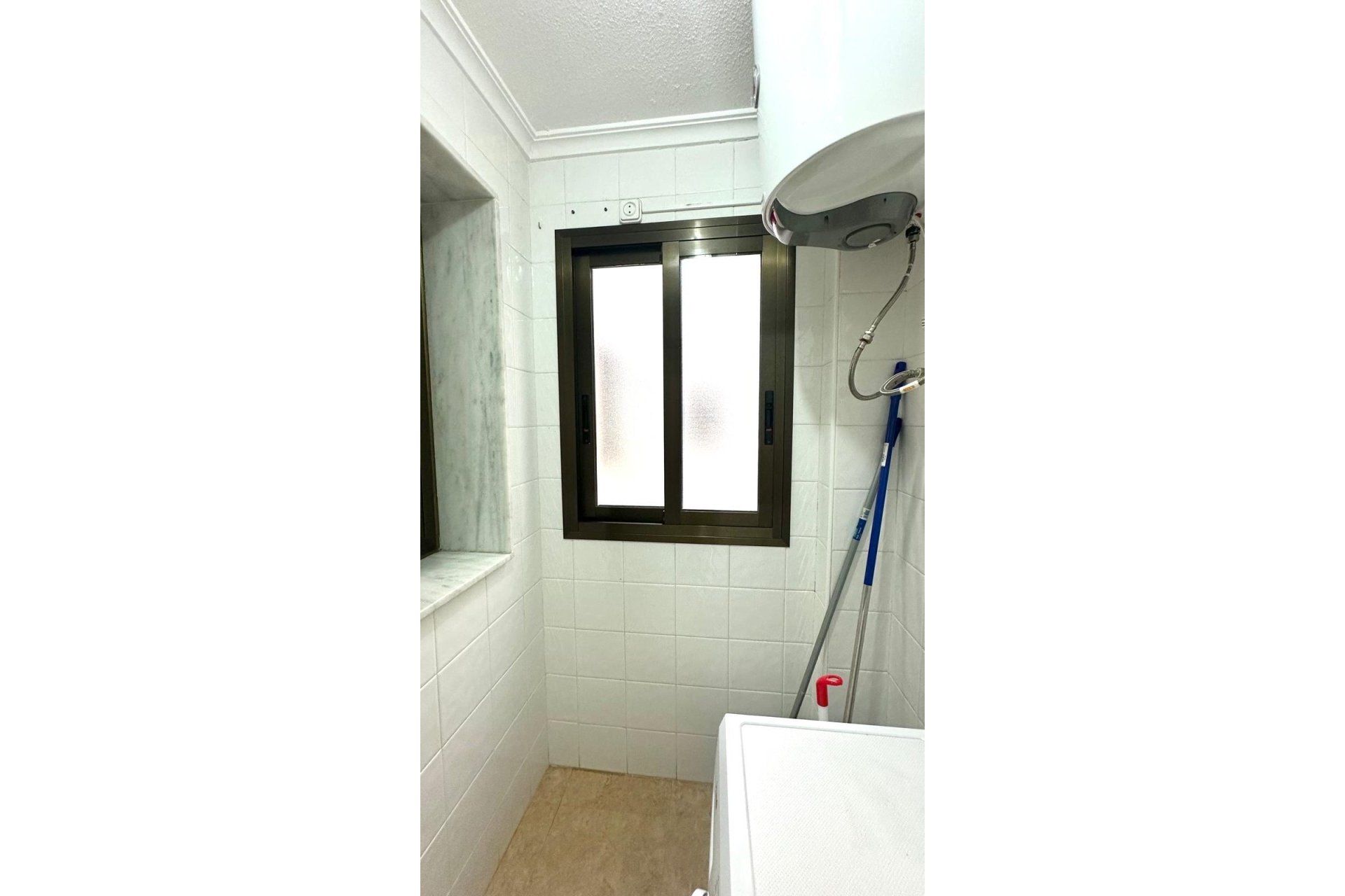 Segunda mano - Apartamento -
Torrevieja